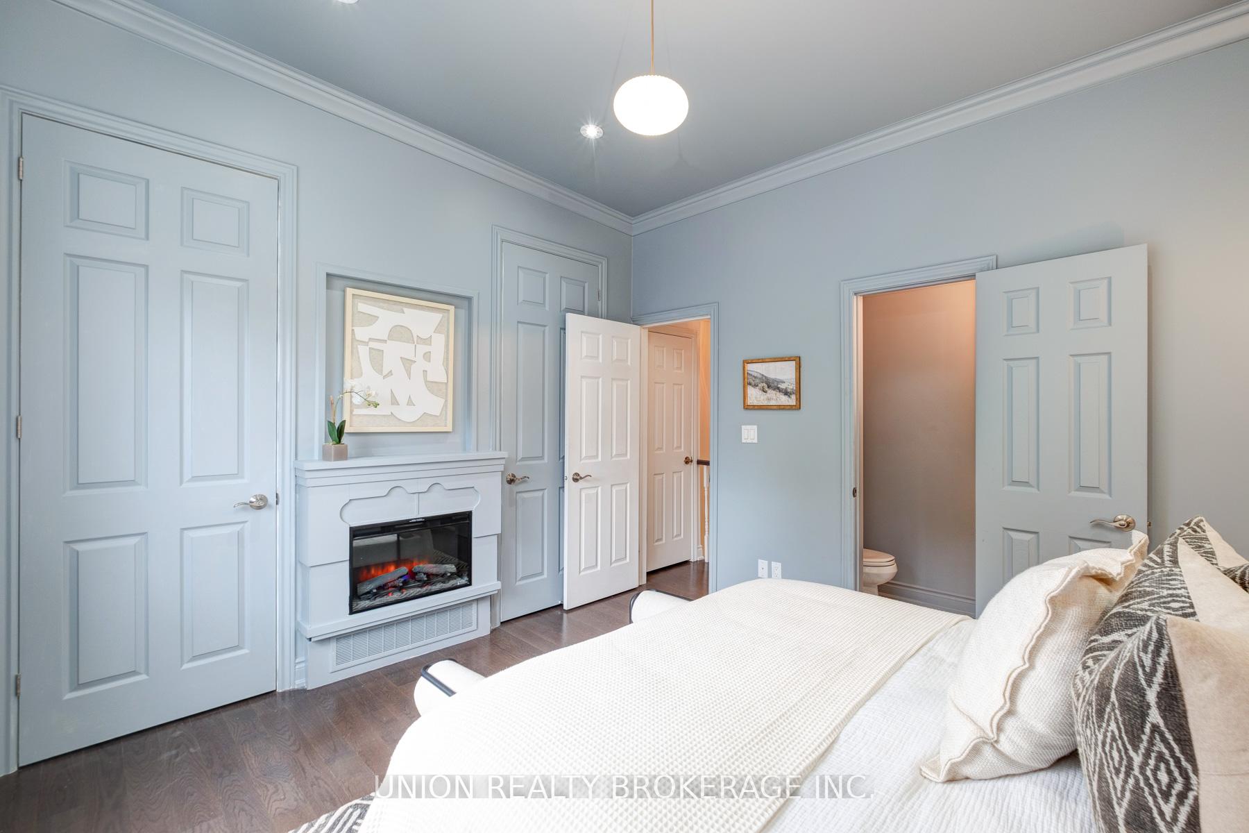 Photo 15 of 112 Withrow Avenue, Toronto, North Riverdale — HOMEH