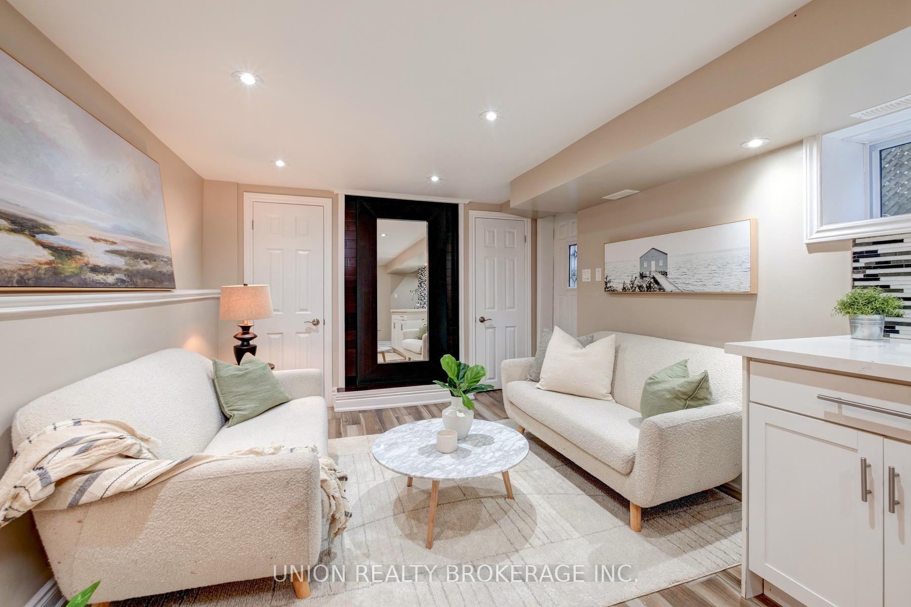 Photo 23 of 112 Withrow Avenue, Toronto, North Riverdale — HOMEH