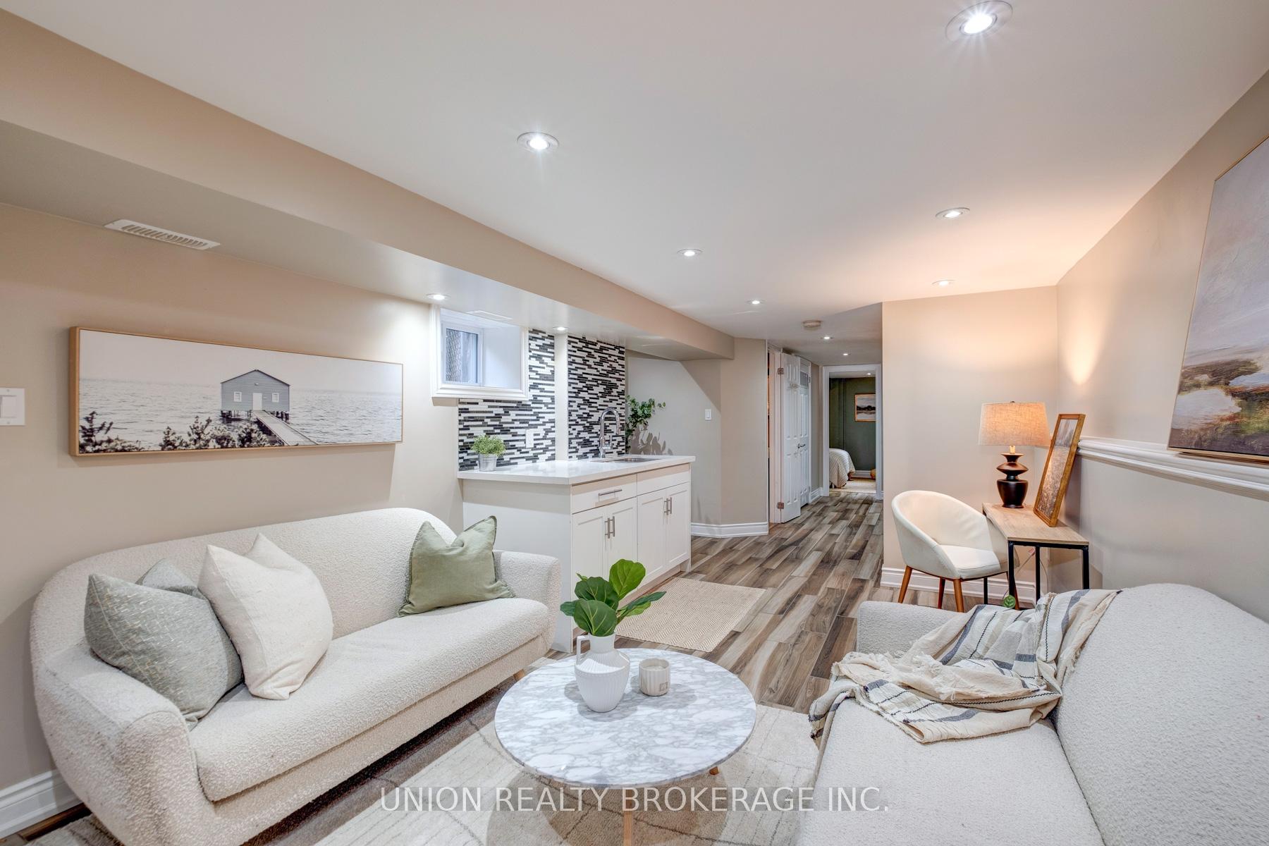 Photo 25 of 112 Withrow Avenue, Toronto, North Riverdale — HOMEH