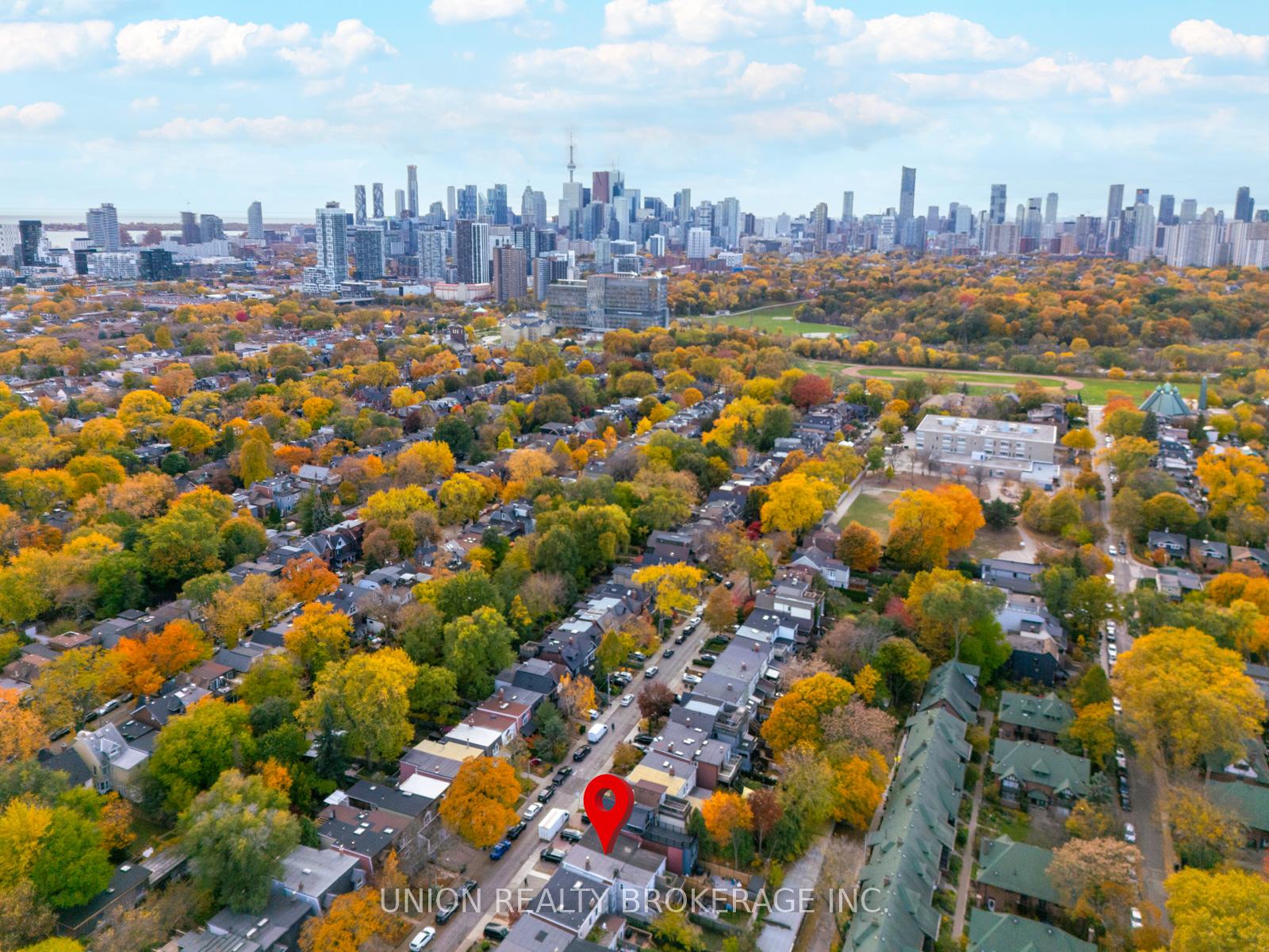 Photo 32 of 112 Withrow Avenue, Toronto, North Riverdale — HOMEH
