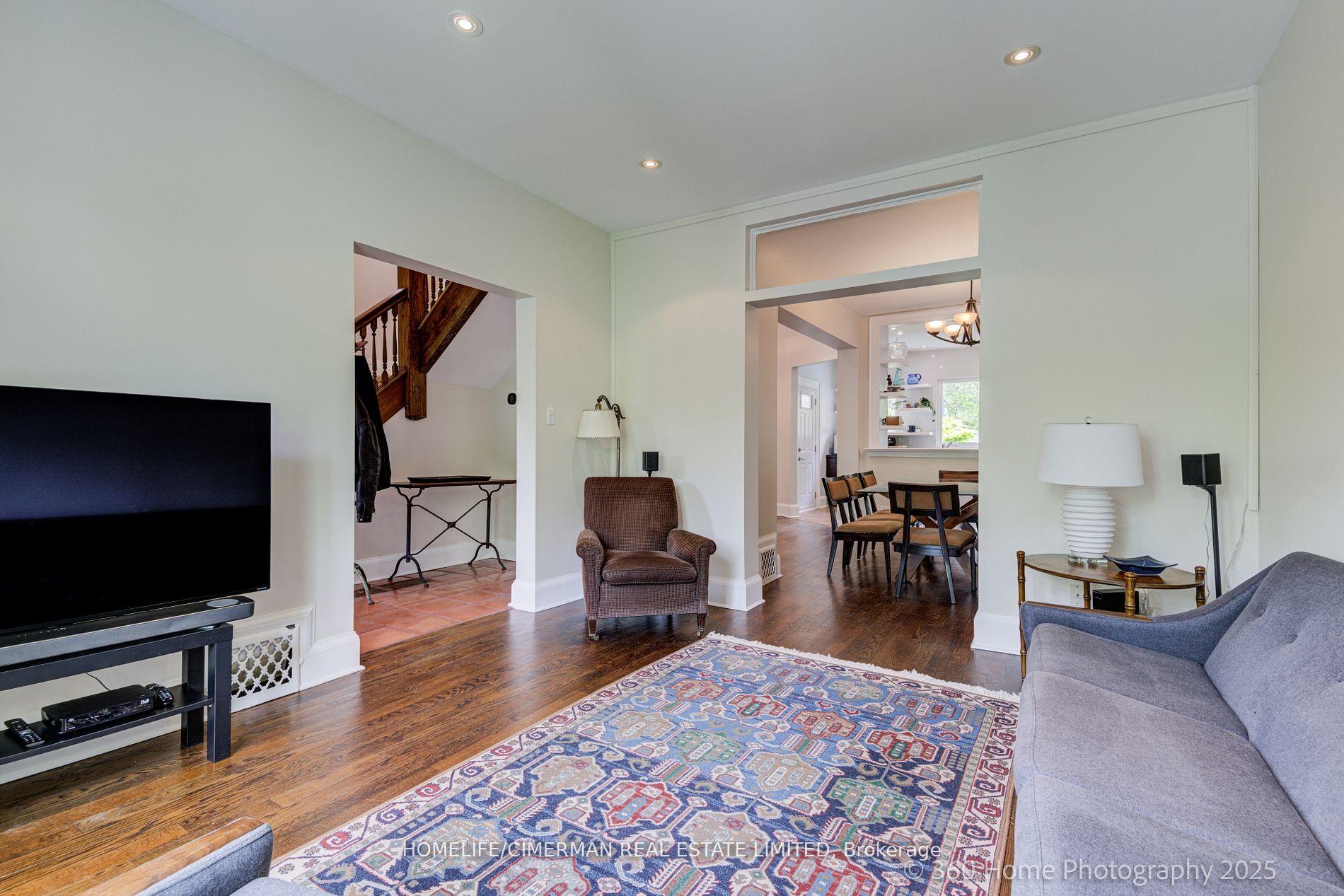 Photo 6 of 73 Spruce Hill Road, Toronto, The Beaches — HOMEH