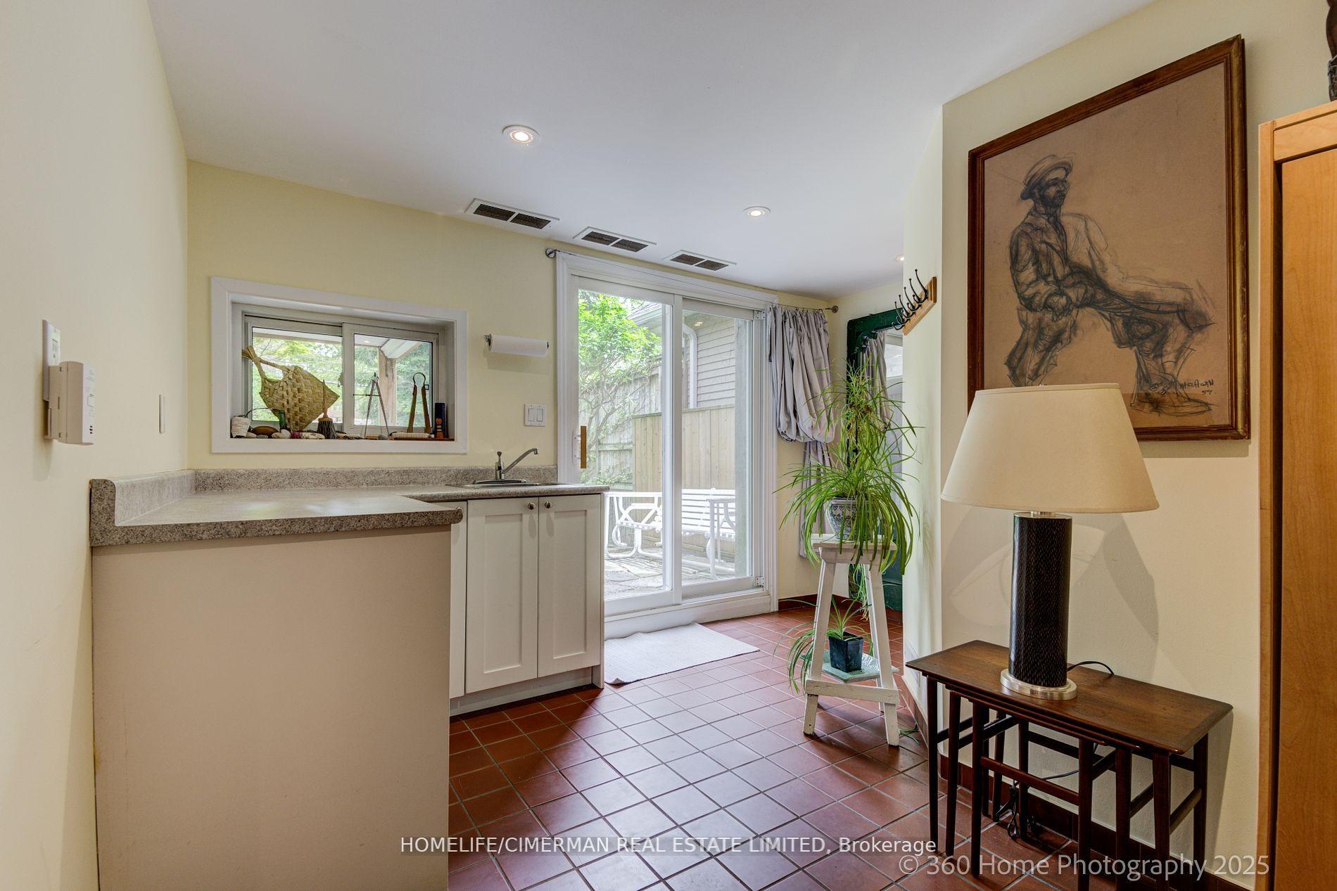 Photo 26 of 73 Spruce Hill Road, Toronto, The Beaches — HOMEH