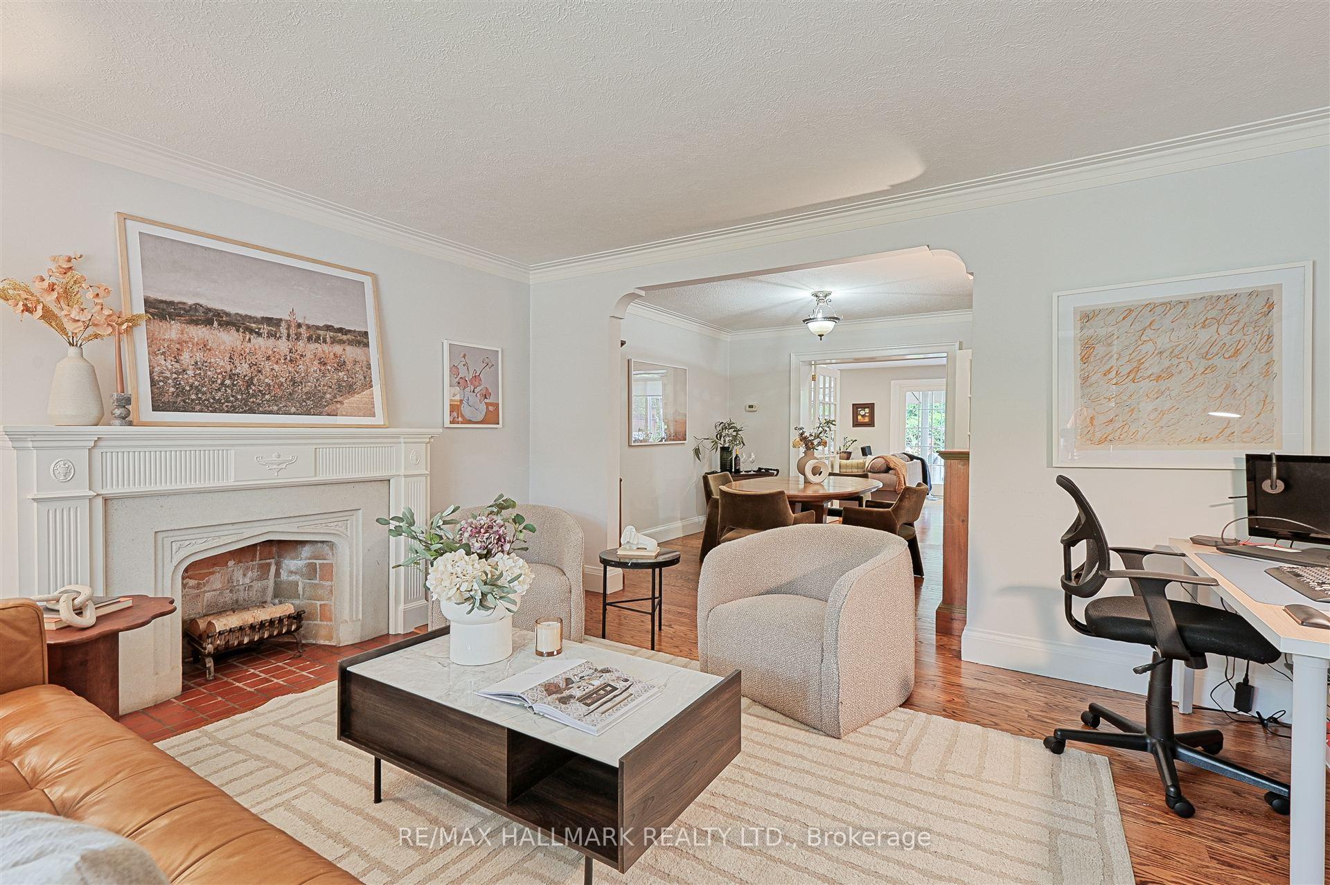 Photo 8 of 4 Rykert Crescent, Toronto, Leaside — HOMEH