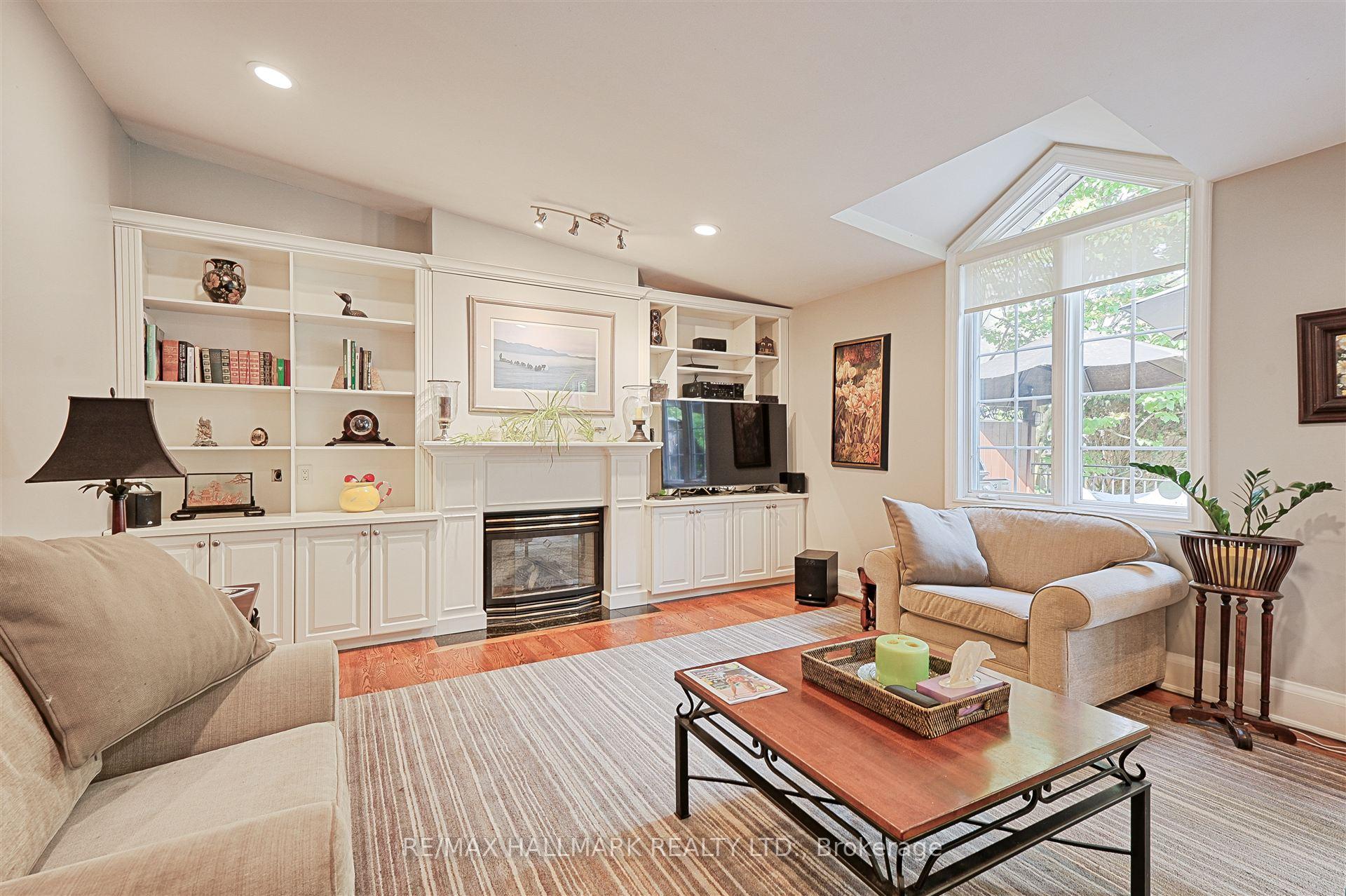 Photo 17 of 4 Rykert Crescent, Toronto, Leaside — HOMEH