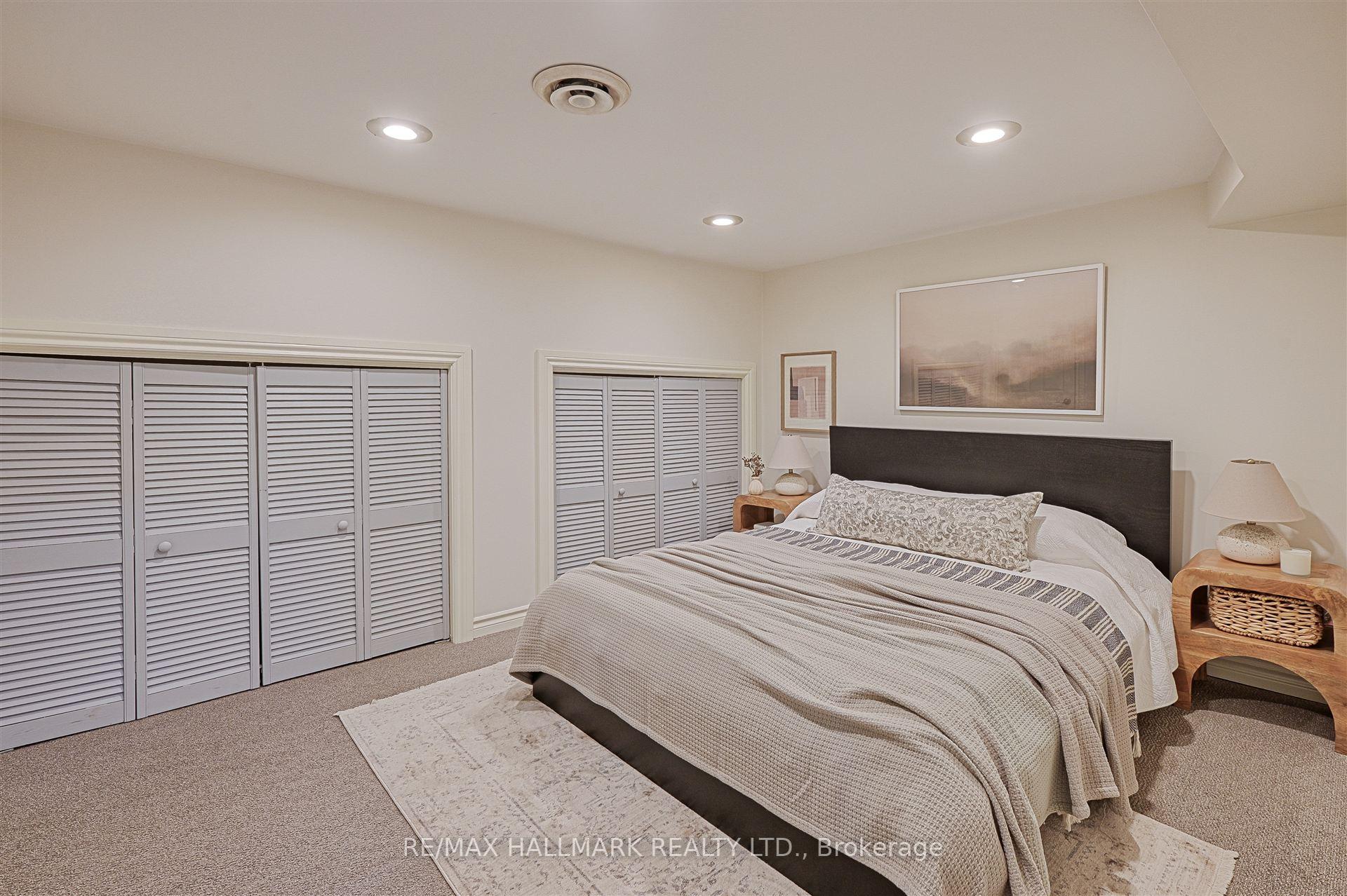 Photo 32 of 4 Rykert Crescent, Toronto, Leaside — HOMEH