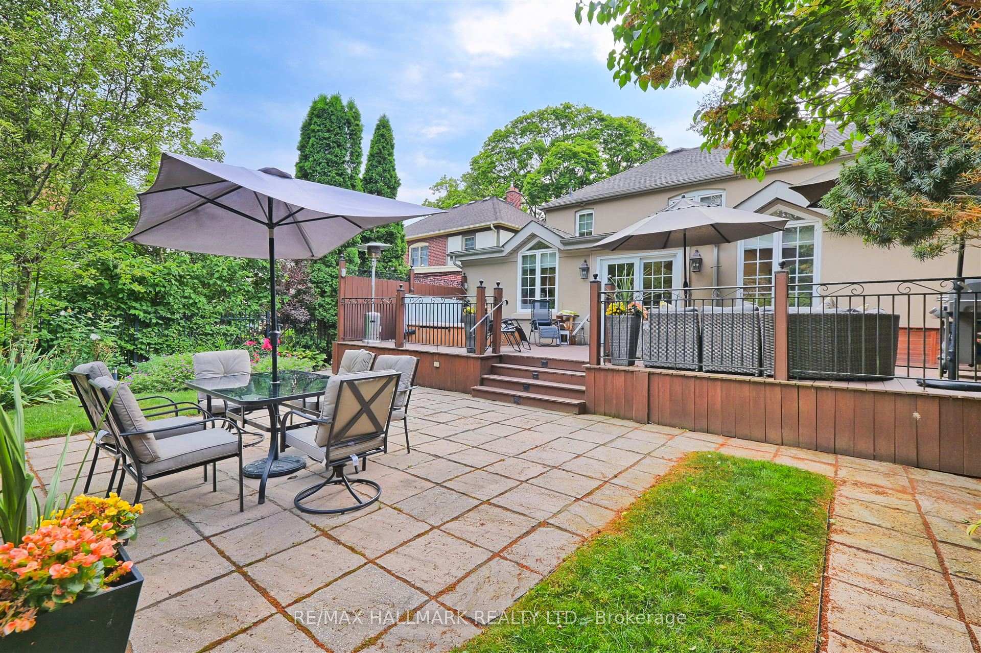 Photo 37 of 4 Rykert Crescent, Toronto, Leaside — HOMEH