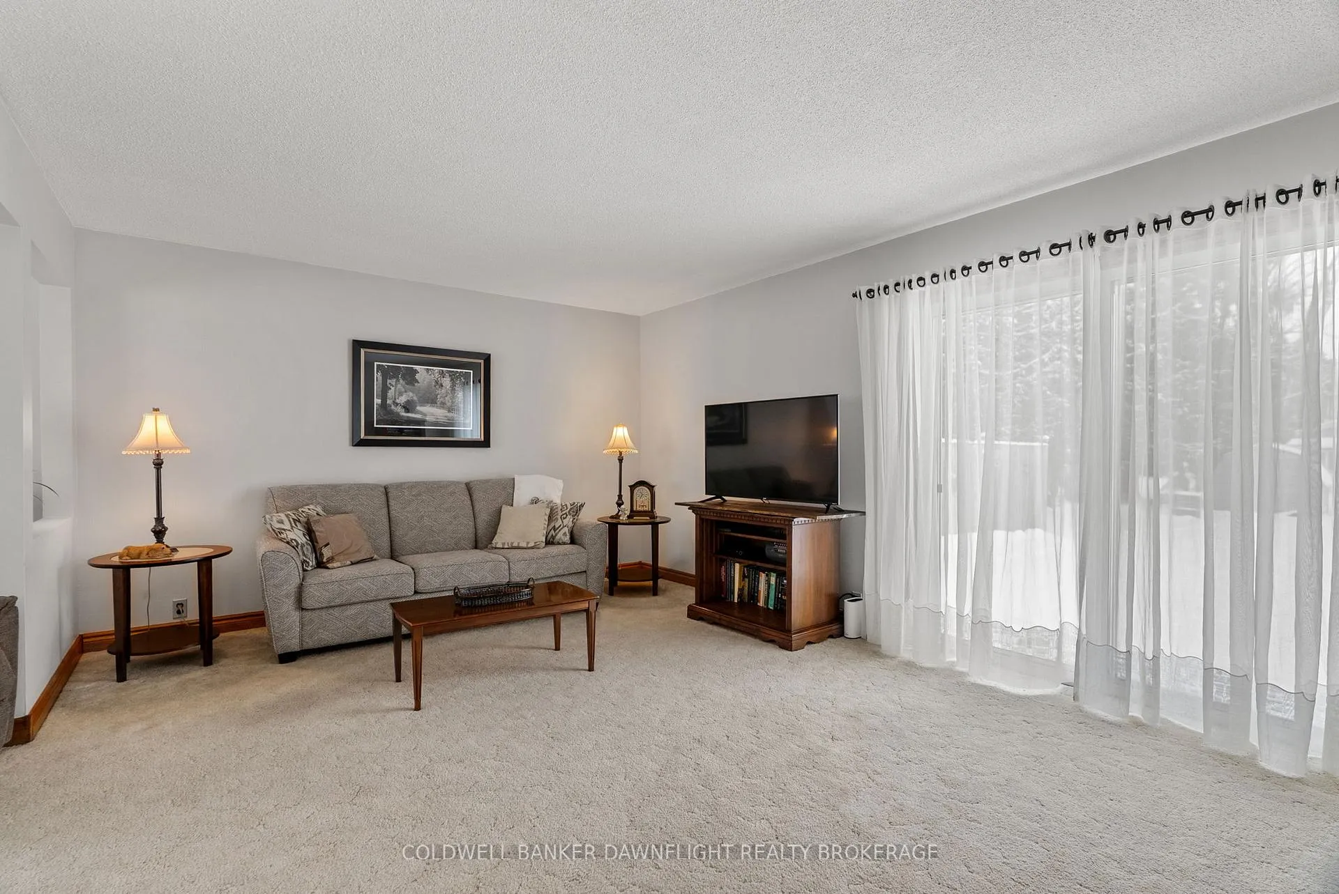 Photo 13 of 164 Oxford Street W, Bluewater, Hensall — HOMEH