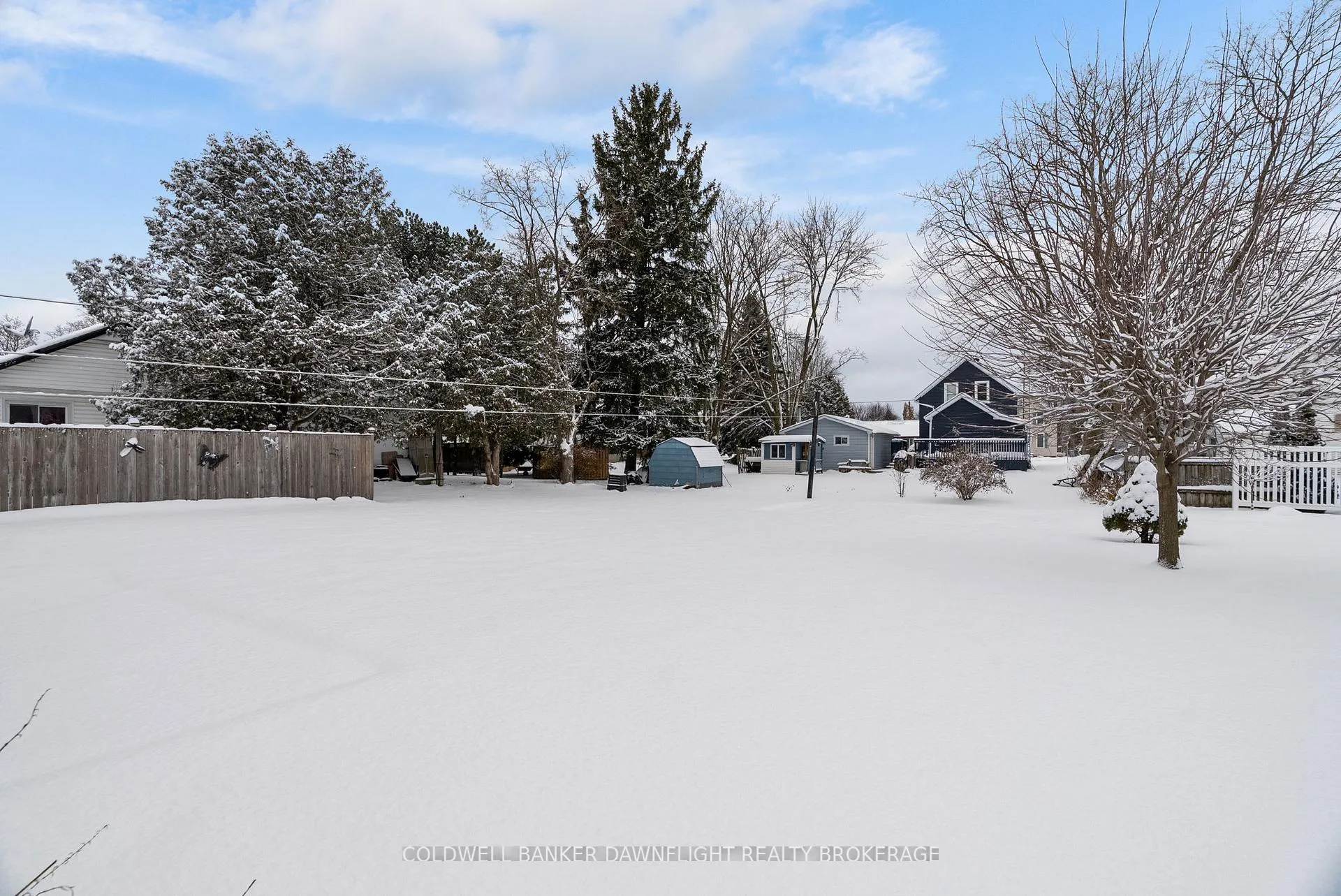 Photo 39 of 164 Oxford Street W, Bluewater, Hensall — HOMEH