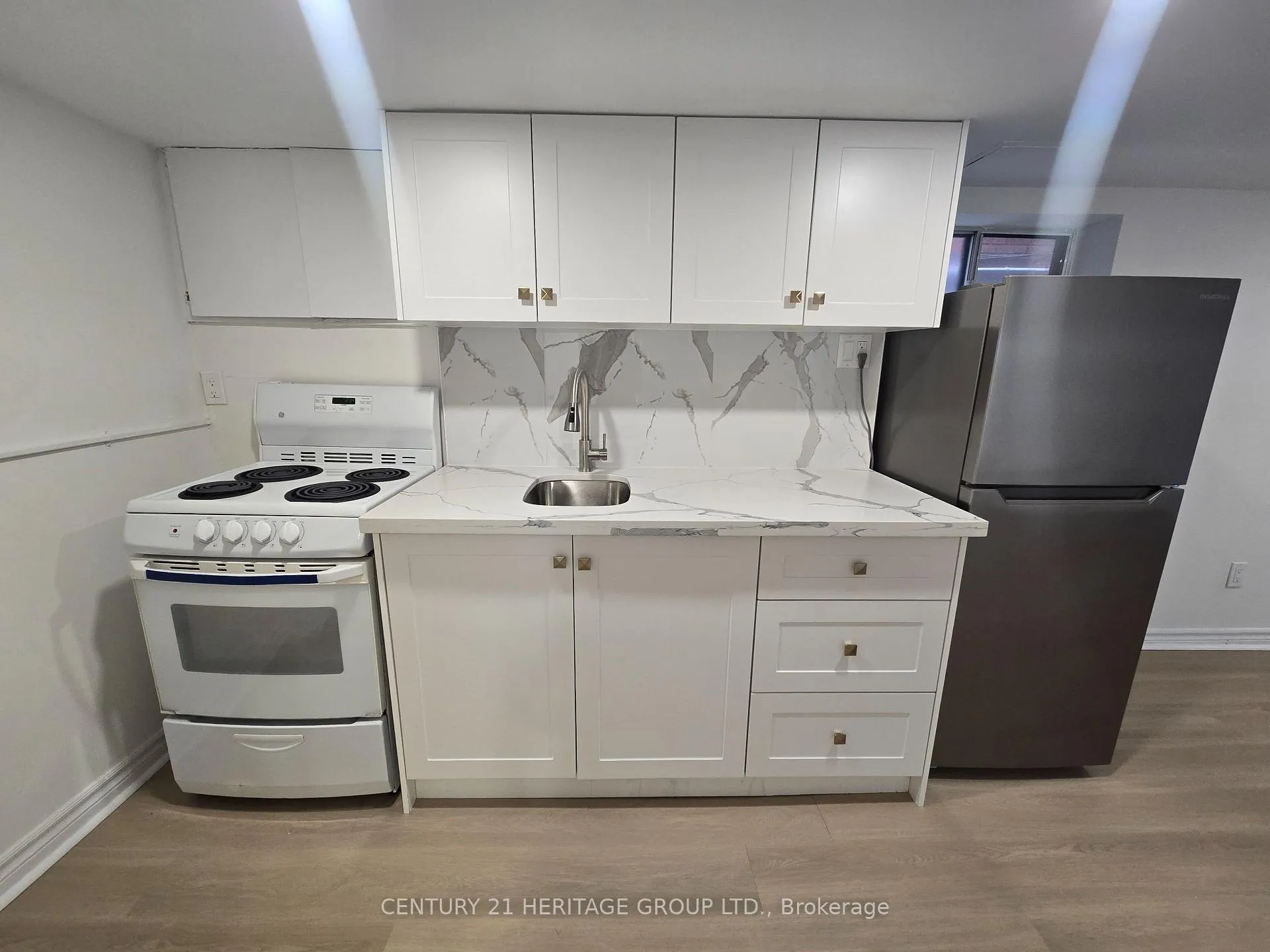 Photo 7 of Unit Basement, 217 Kingston Road, Toronto, The Beaches — HOMEH