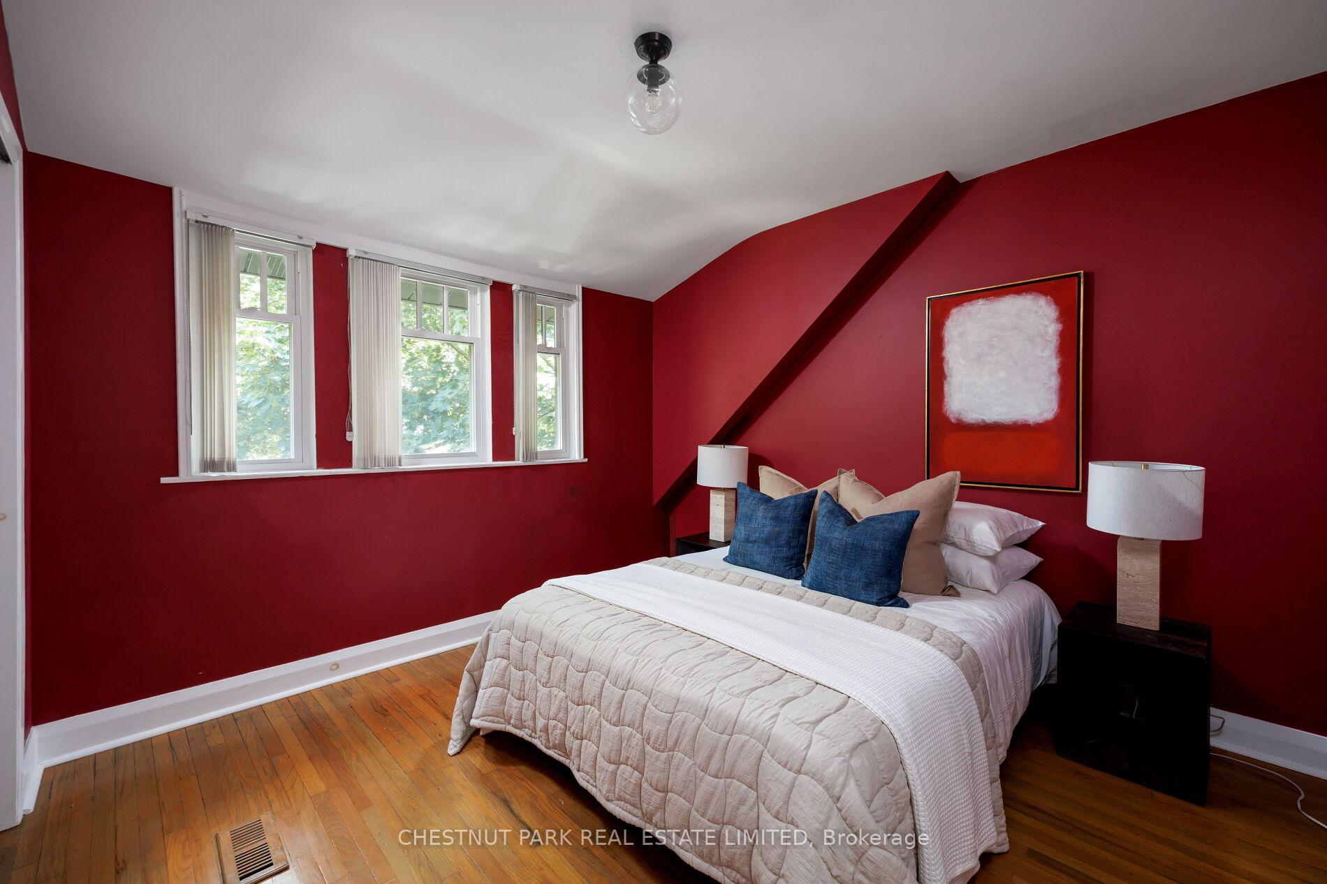 Photo 18 of 83 Merrill Avenue E, Toronto, Woodbine Corridor — HOMEH