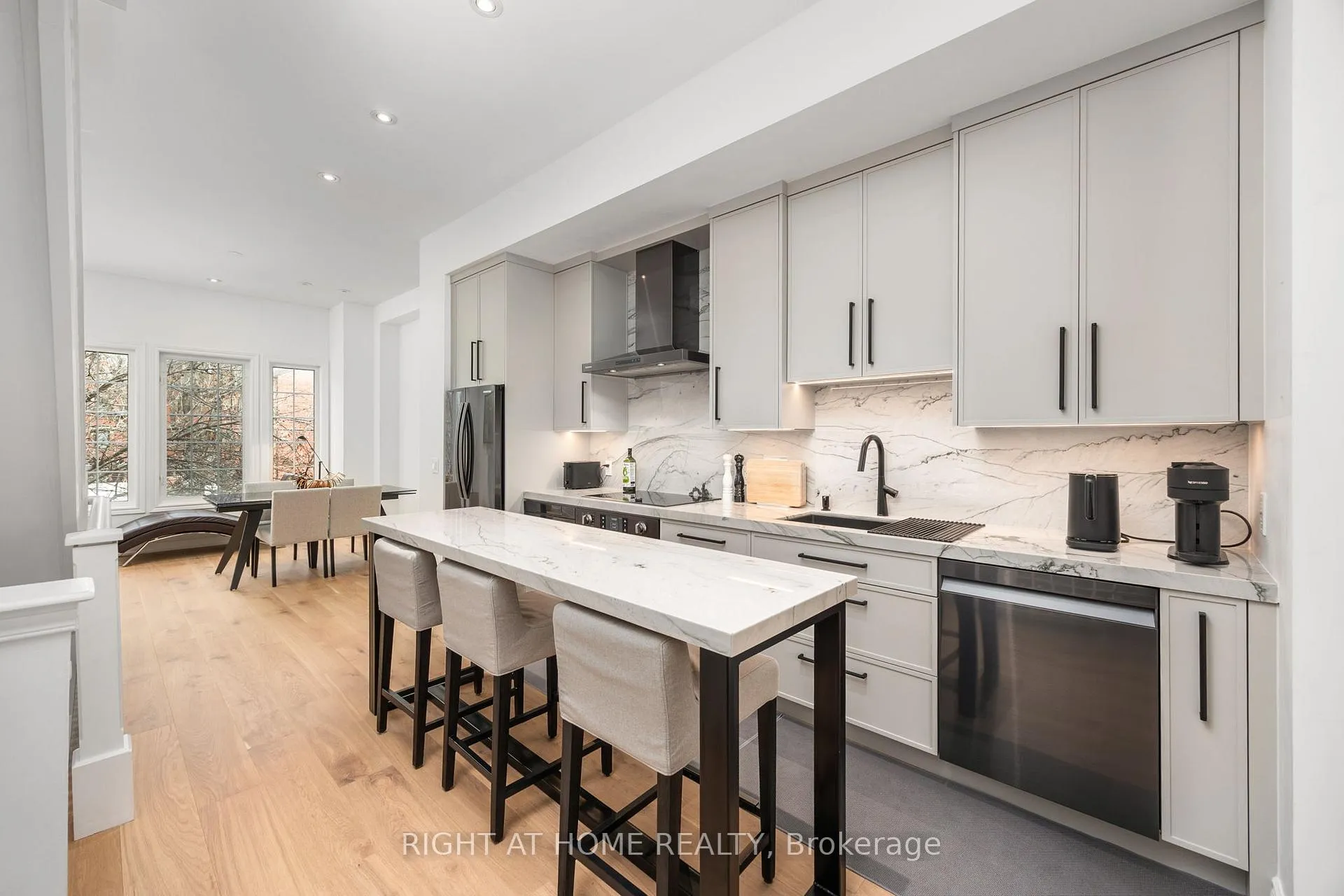 Photo 6 of 1011 Dundas Street E, Toronto, South Riverdale — HOMEH