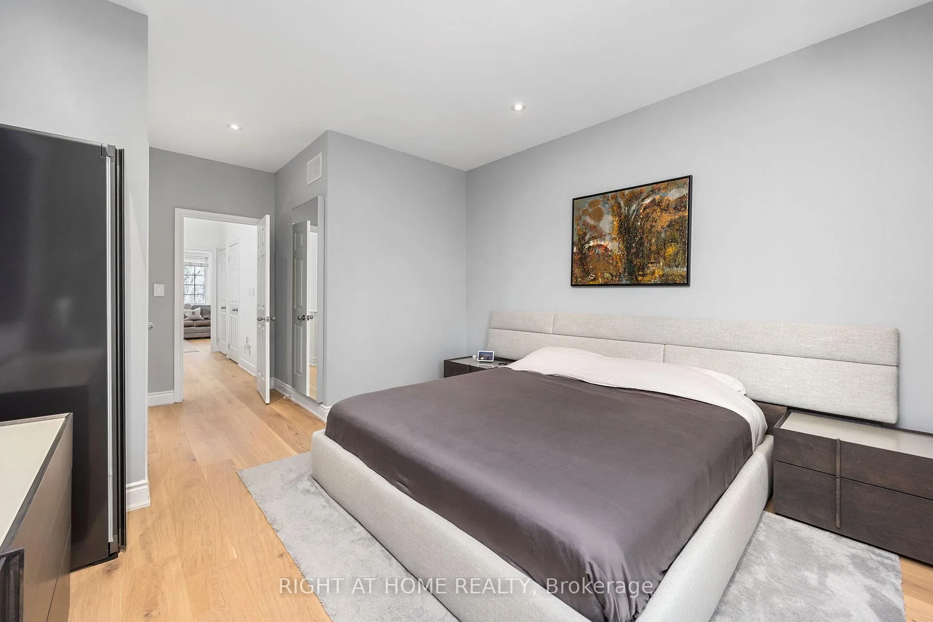 Photo 12 of 1011 Dundas Street E, Toronto, South Riverdale — HOMEH