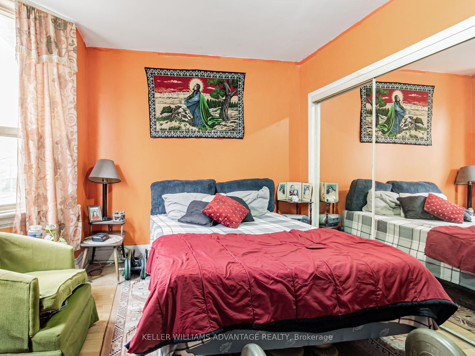 Photo 20 of 1042 Dundas Street E, Toronto, South Riverdale — HOMEH