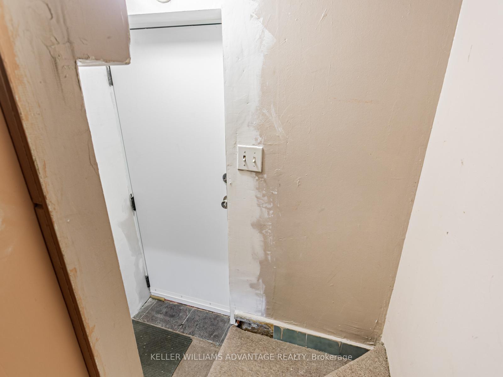 Photo 22 of 1042 Dundas Street E, Toronto, South Riverdale — HOMEH