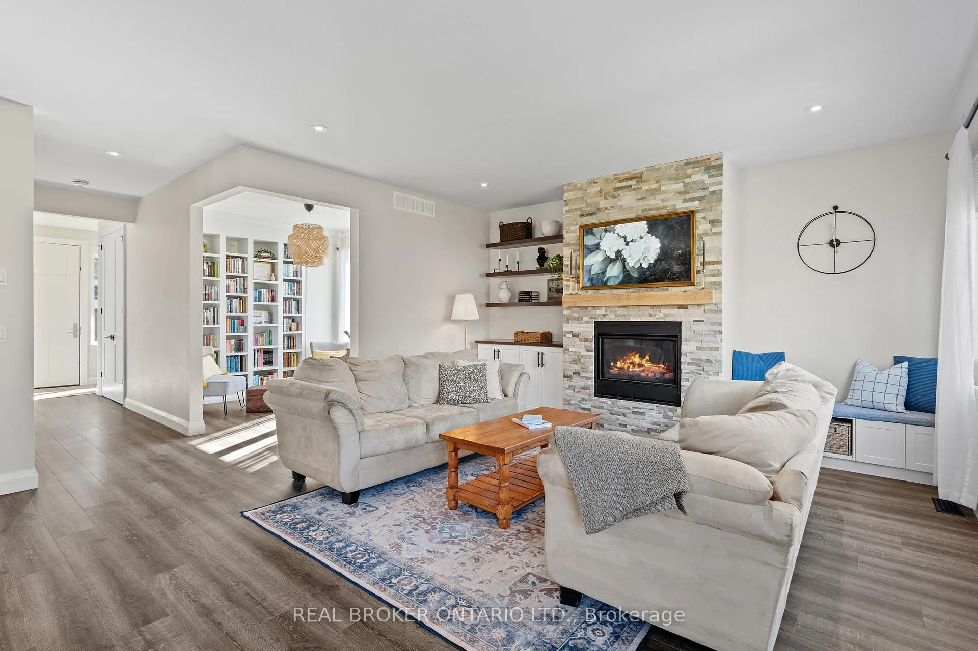 Photo 11 of 92 Ivy Crescent, Thorold, Confederation Heights — HOMEH