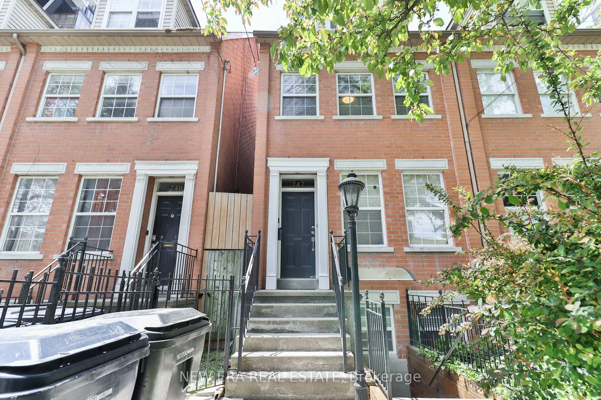 Photo 1 of 242 George Street, Toronto, Moss Park — HOMEH
