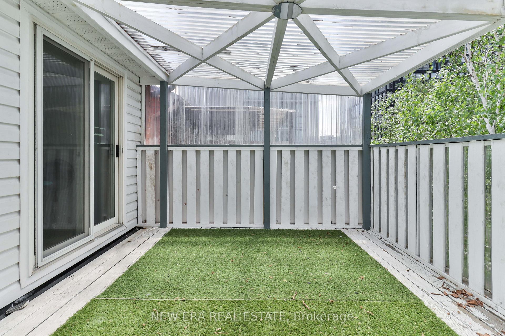 Photo 20 of 242 George Street, Toronto, Moss Park — HOMEH