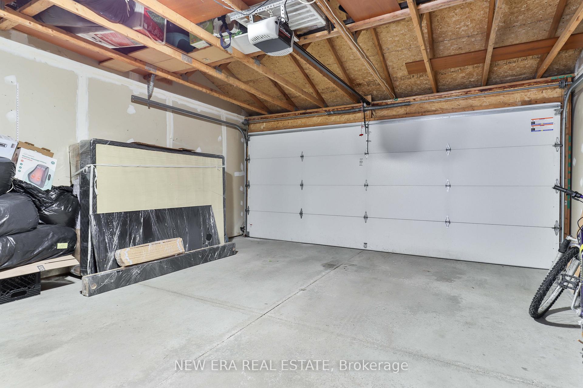Photo 26 of 242 George Street, Toronto, Moss Park — HOMEH