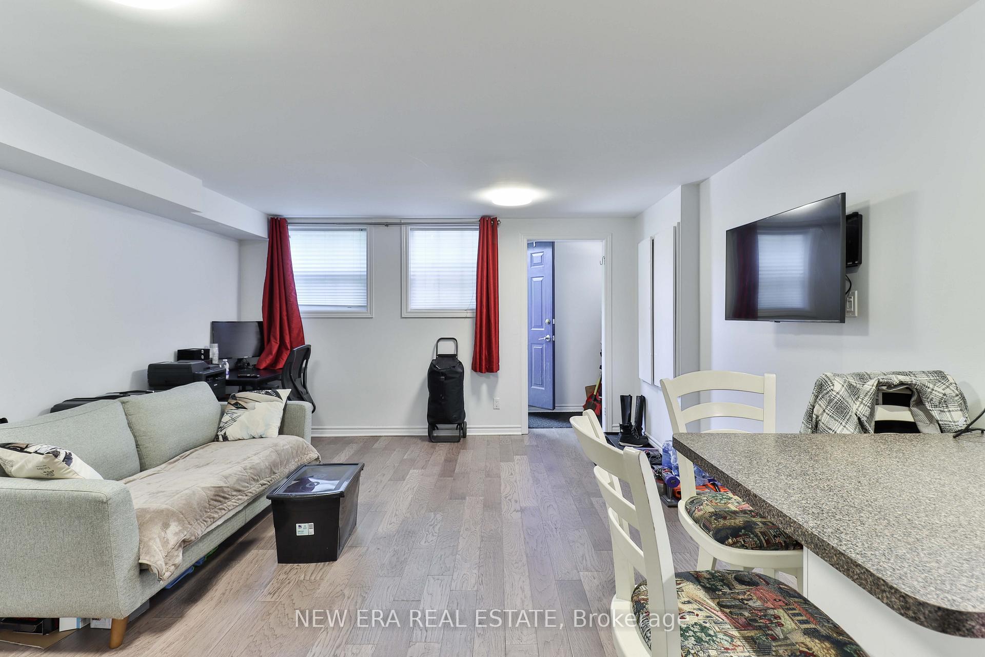 Photo 34 of 242 George Street, Toronto, Moss Park — HOMEH