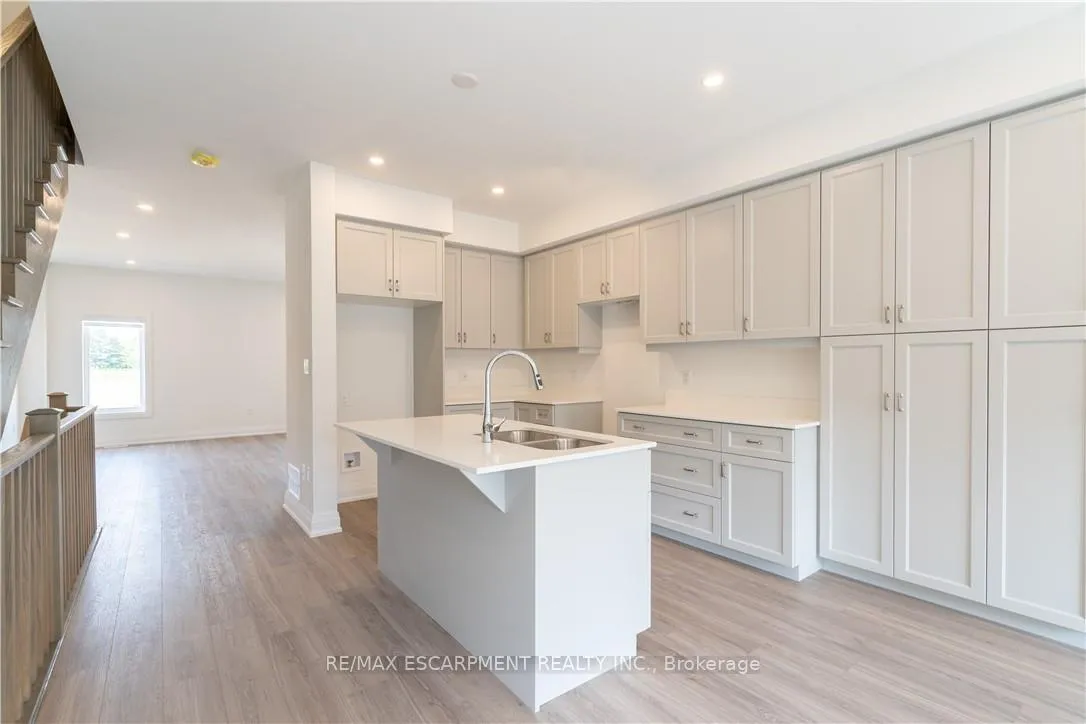 Photo 20 of 15 Raspberry Lane, Guelph, Grange Road — HOMEH