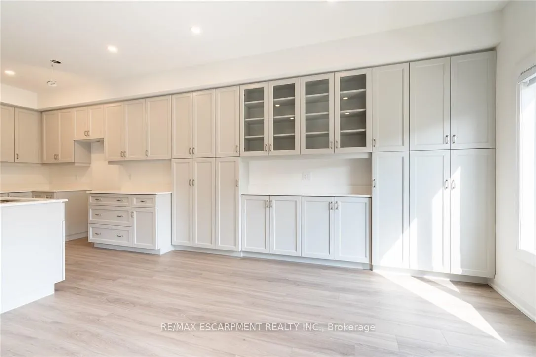 Photo 24 of 15 Raspberry Lane, Guelph, Grange Road — HOMEH