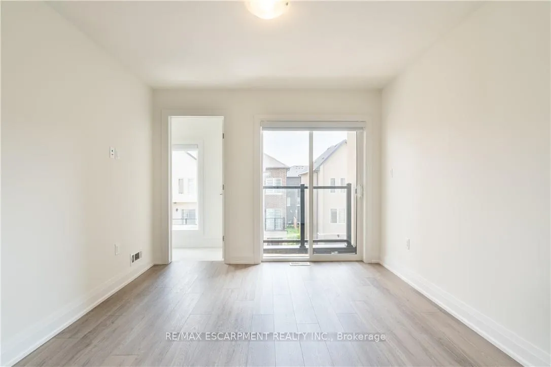 Photo 35 of 15 Raspberry Lane, Guelph, Grange Road — HOMEH