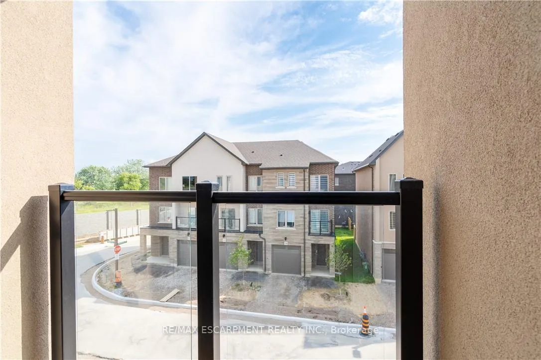 Photo 41 of 15 Raspberry Lane, Guelph, Grange Road — HOMEH