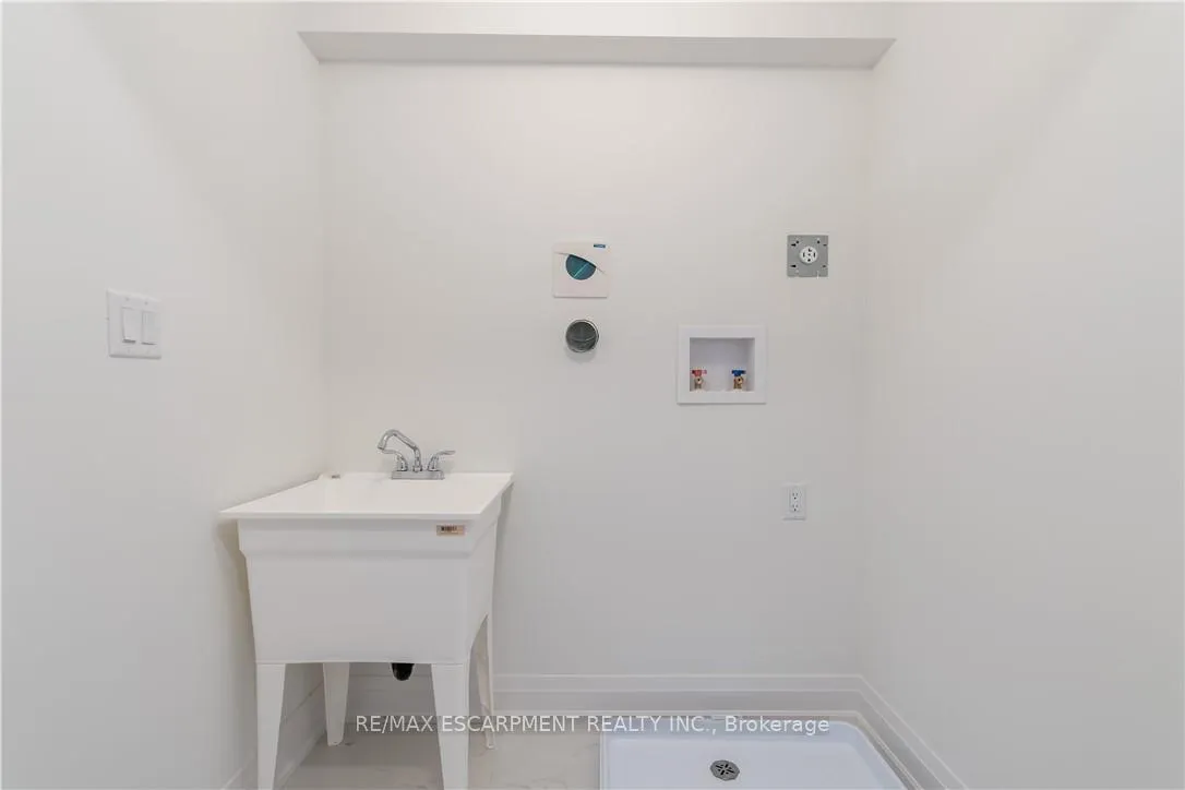Photo 42 of 15 Raspberry Lane, Guelph, Grange Road — HOMEH