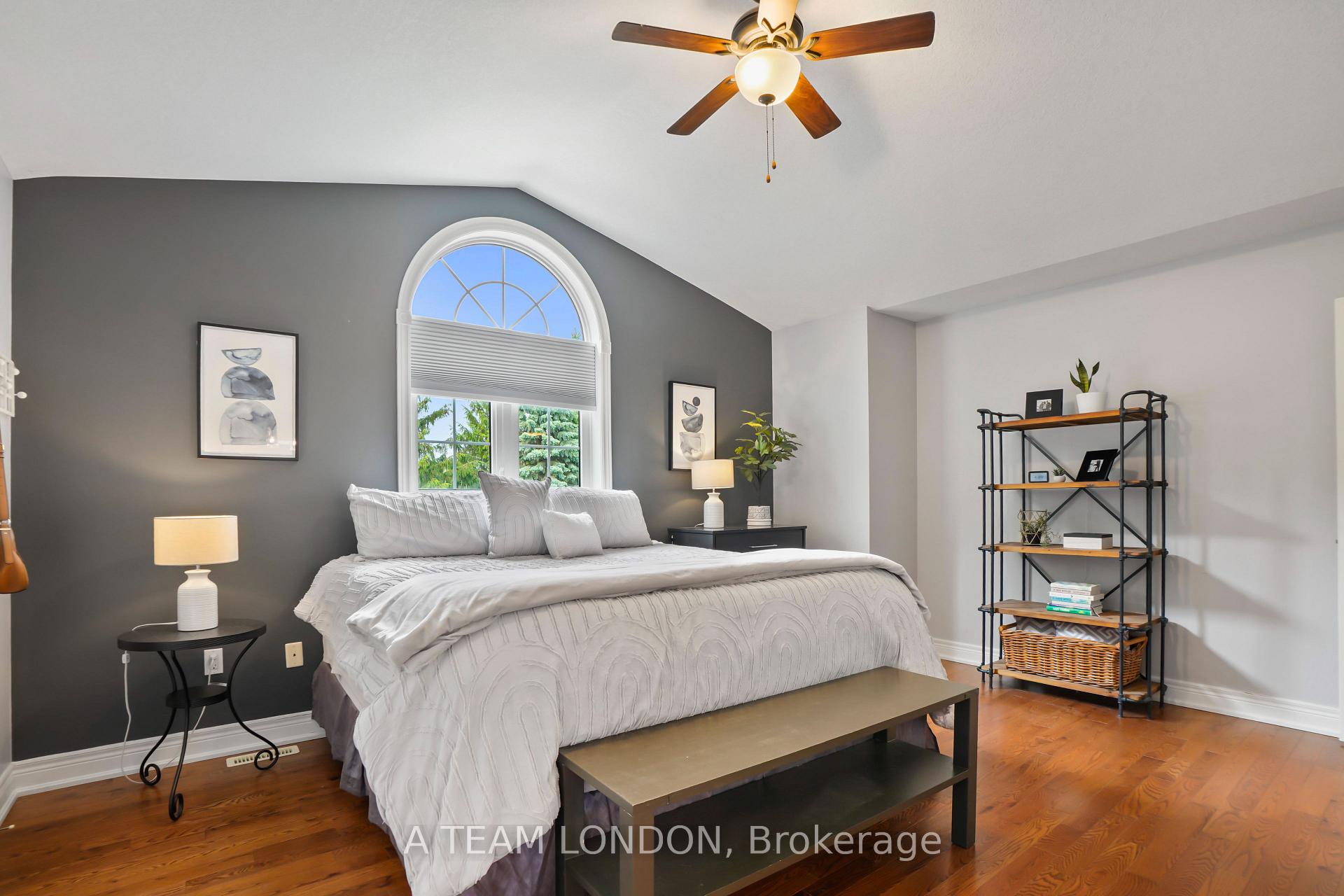 Photo 22 of 400 Second Street, Strathroy-Caradoc, NE — HOMEH