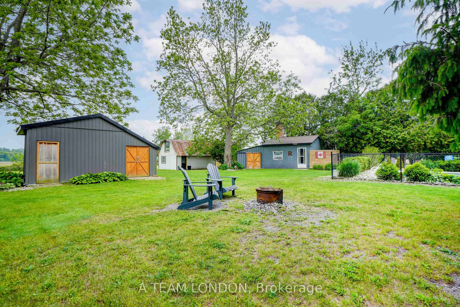 Photo 40 of 400 Second Street, Strathroy-Caradoc, NE — HOMEH