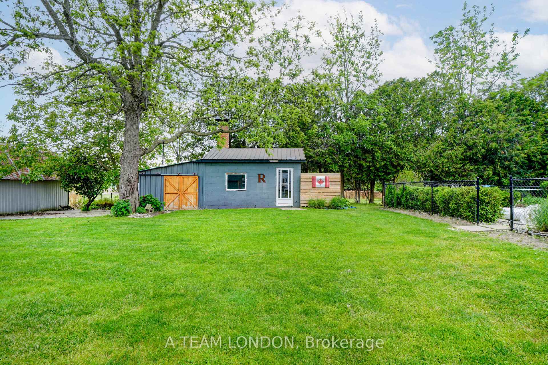 Photo 41 of 400 Second Street, Strathroy-Caradoc, NE — HOMEH
