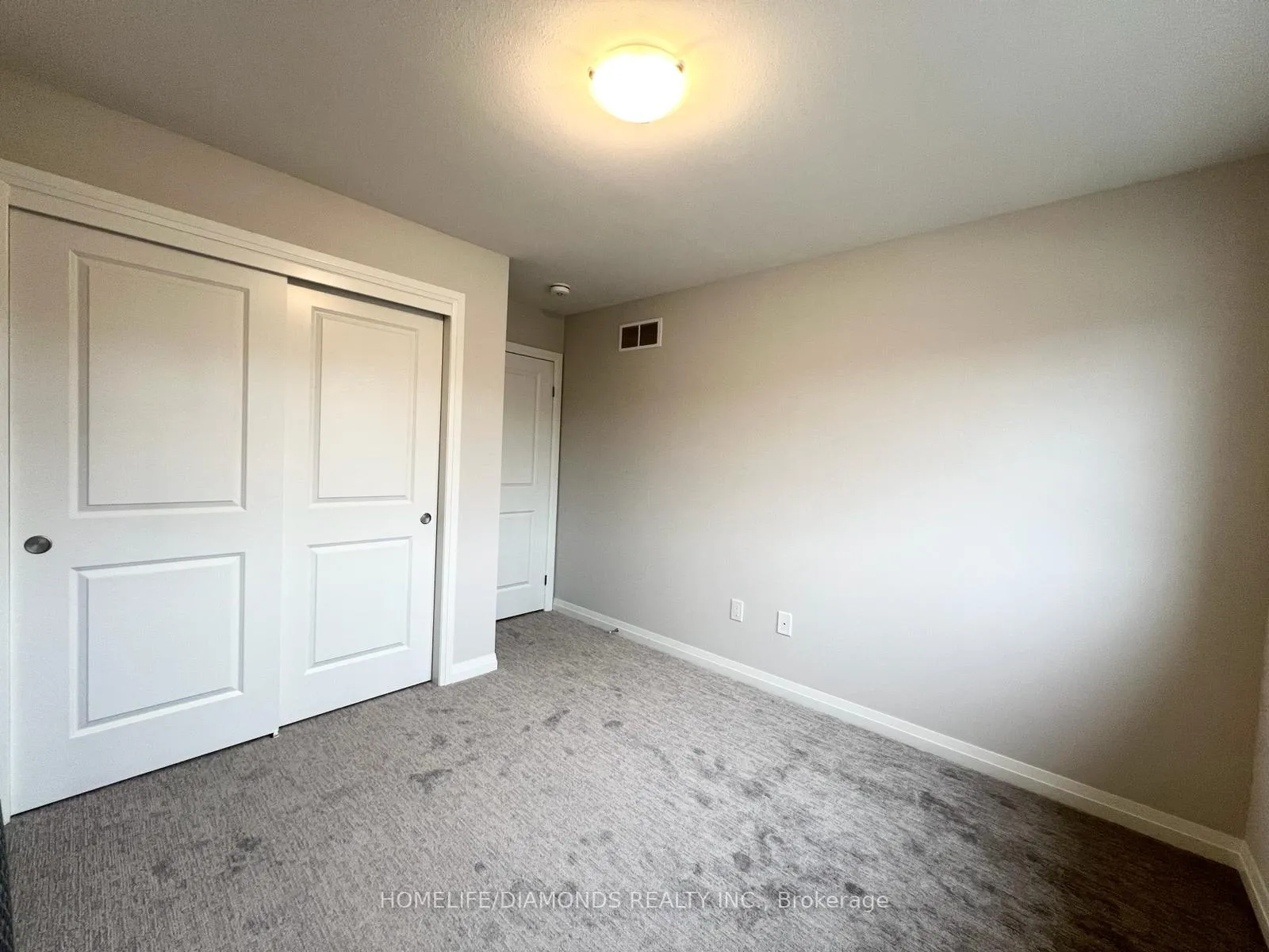 Photo 8 of 121 Alicia Crescent, Thorold, Hurricane/Merrittville — HOMEH
