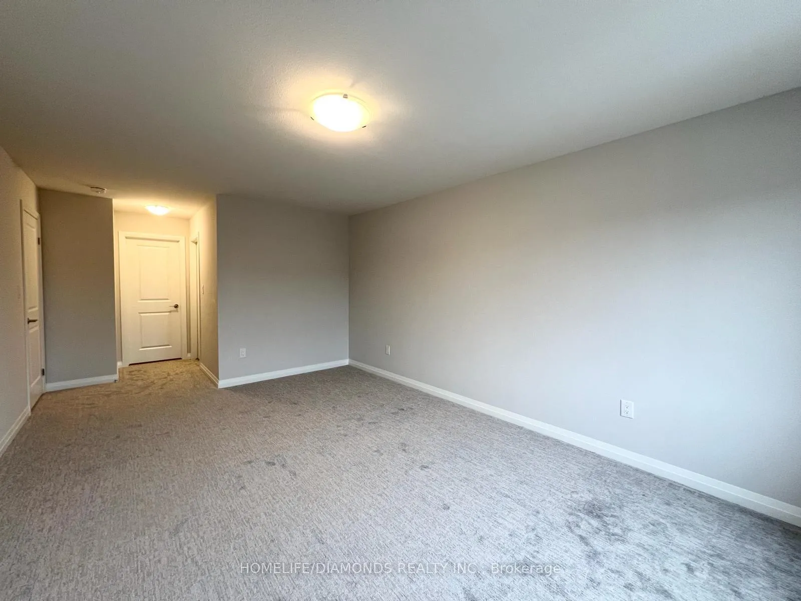 Photo 9 of 121 Alicia Crescent, Thorold, Hurricane/Merrittville — HOMEH