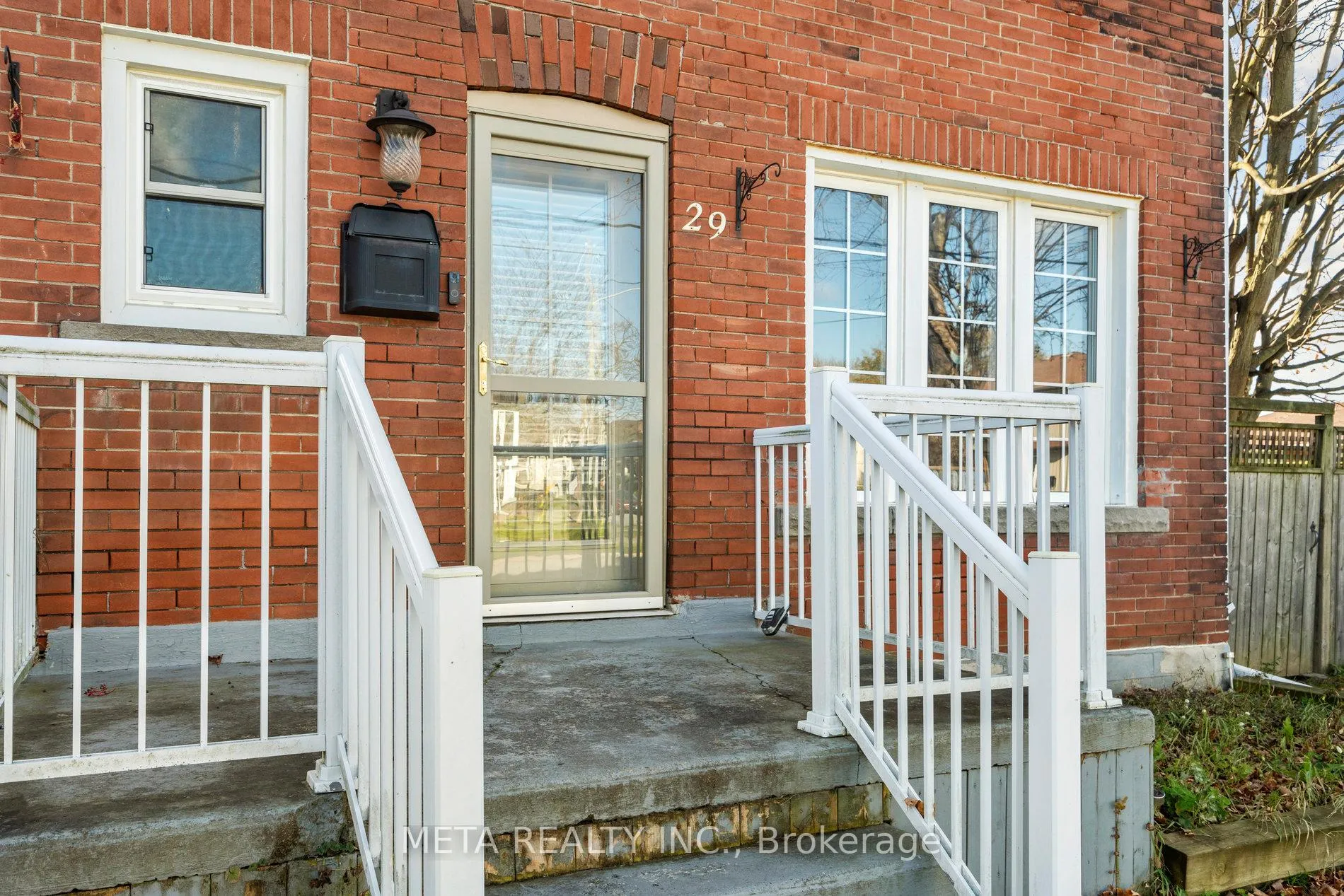 Photo 3 of 29 Ann Street, Thorold, Thorold Downtown — HOMEH