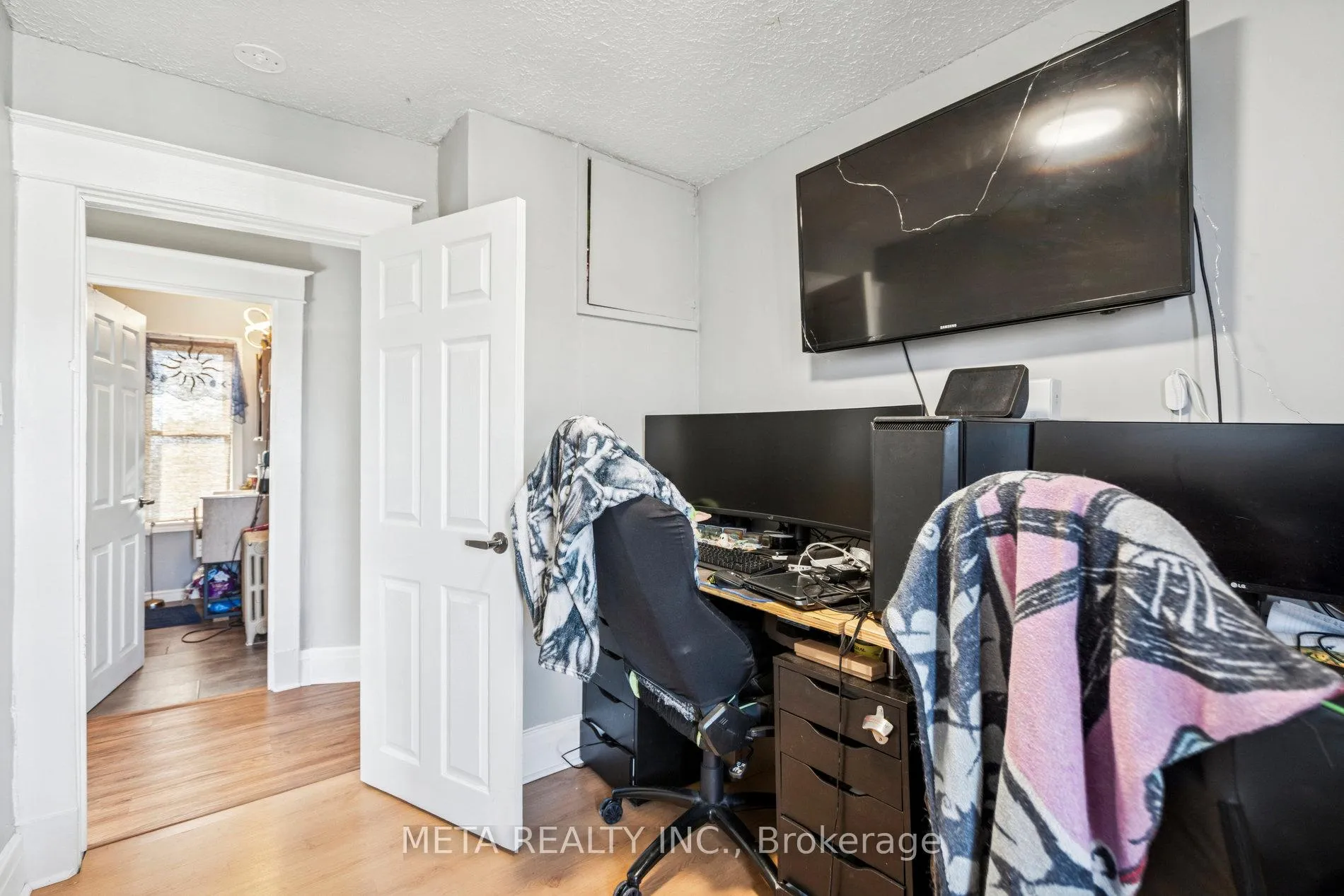 Photo 16 of 29 Ann Street, Thorold, Thorold Downtown — HOMEH
