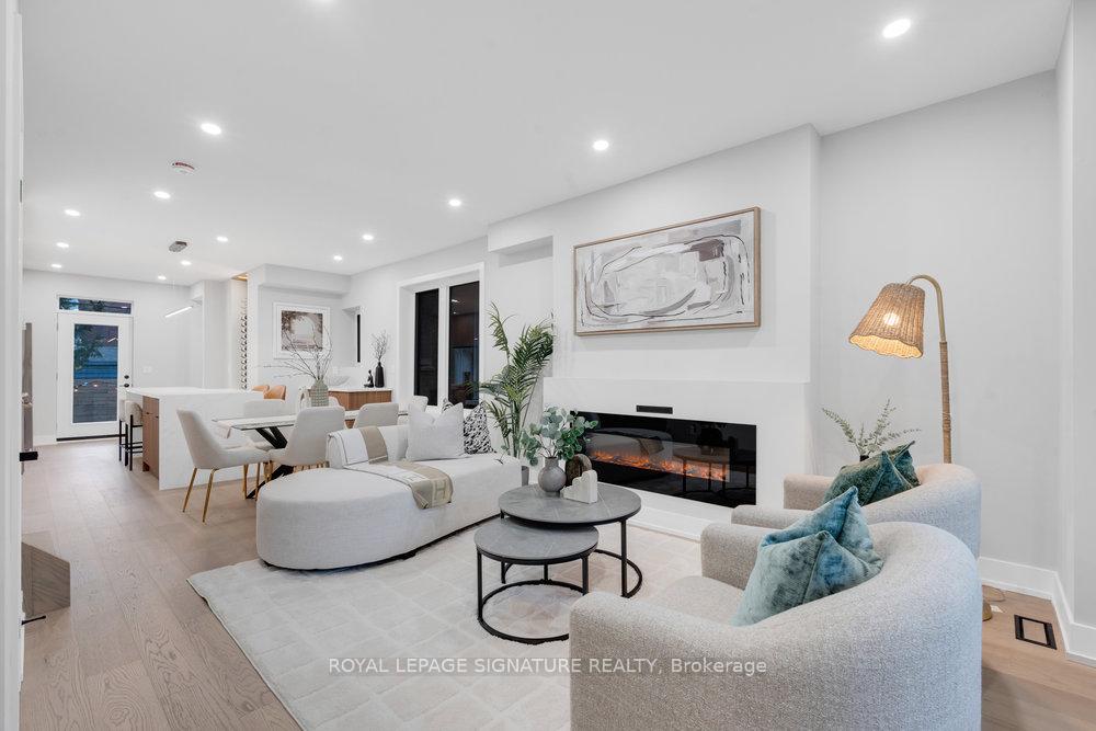 Photo 6 of 186 Parkmount Road, Toronto, Greenwood-Coxwell — HOMEH