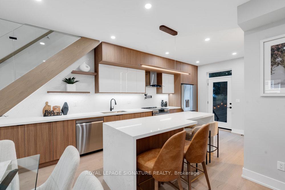 Photo 14 of 186 Parkmount Road, Toronto, Greenwood-Coxwell — HOMEH