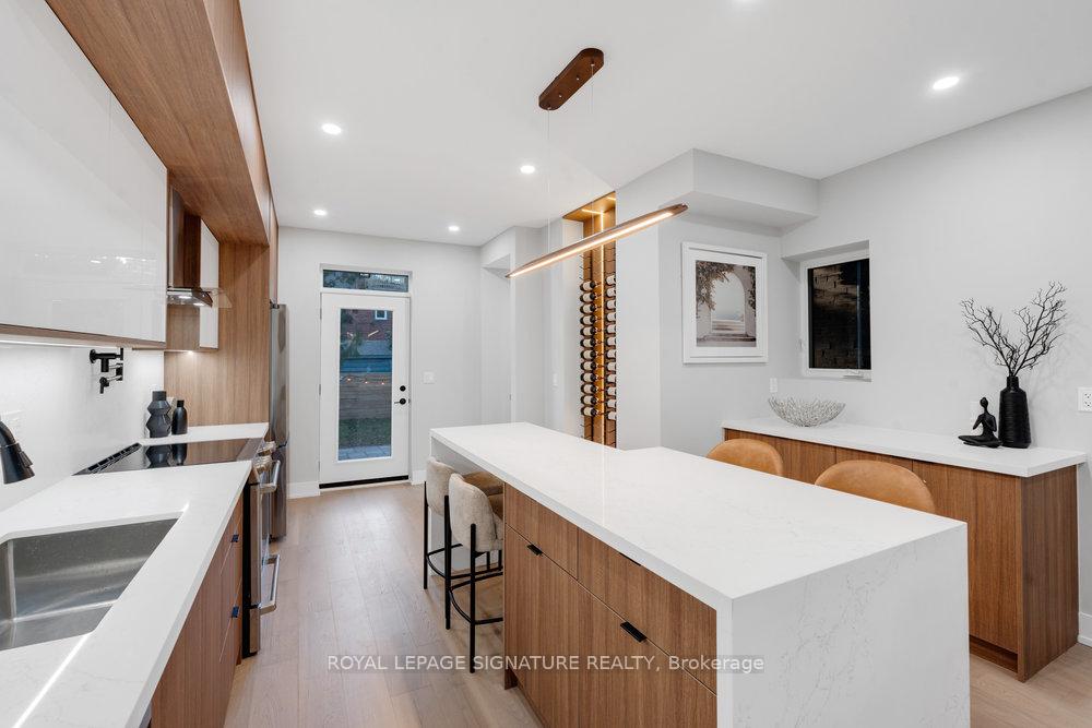 Photo 15 of 186 Parkmount Road, Toronto, Greenwood-Coxwell — HOMEH
