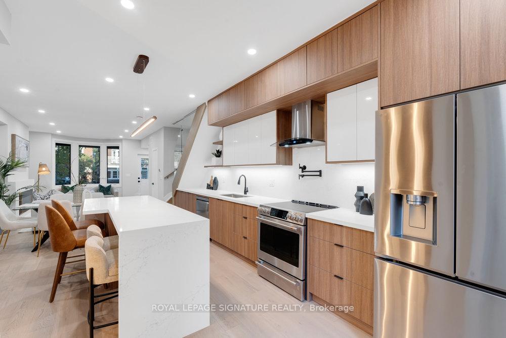 Photo 18 of 186 Parkmount Road, Toronto, Greenwood-Coxwell — HOMEH