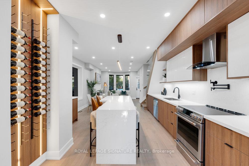 Photo 19 of 186 Parkmount Road, Toronto, Greenwood-Coxwell — HOMEH