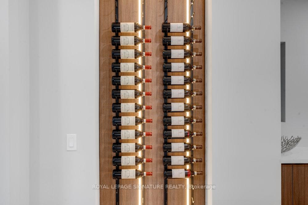 Photo 20 of 186 Parkmount Road, Toronto, Greenwood-Coxwell — HOMEH