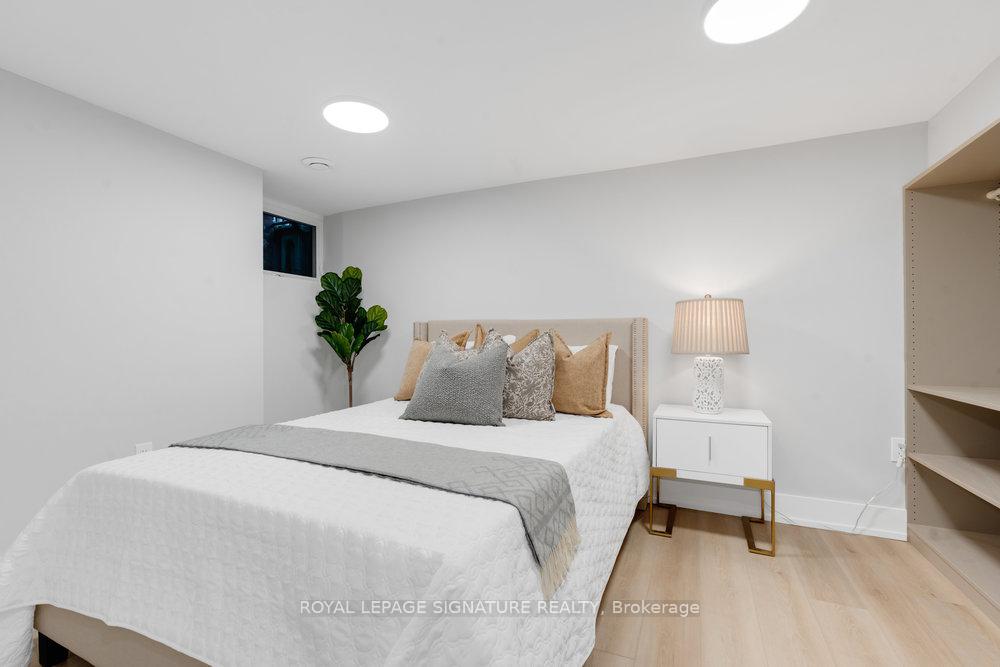 Photo 38 of 186 Parkmount Road, Toronto, Greenwood-Coxwell — HOMEH