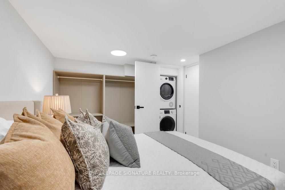 Photo 39 of 186 Parkmount Road, Toronto, Greenwood-Coxwell — HOMEH