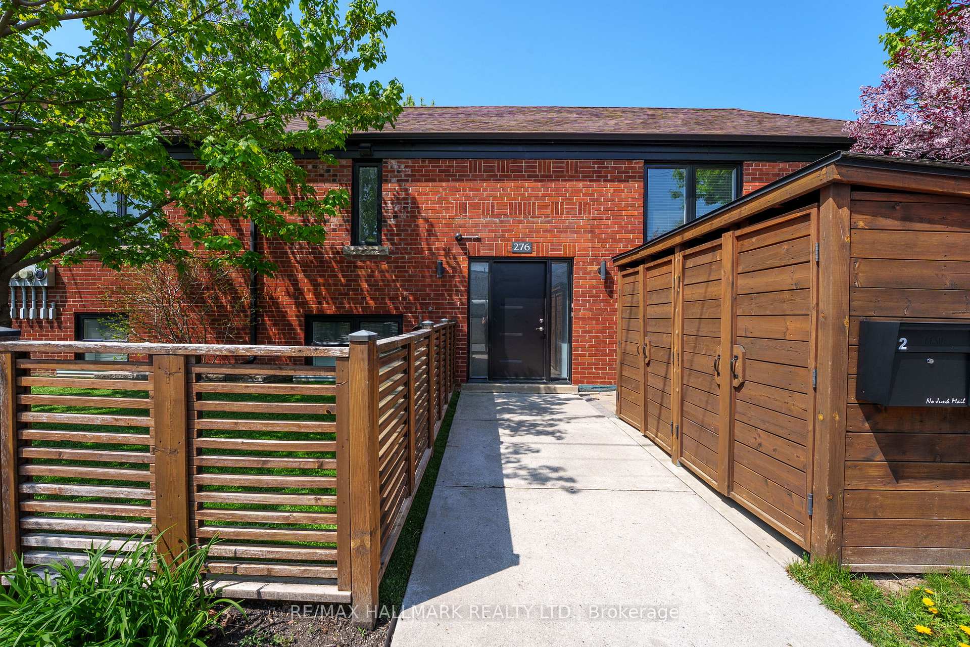 Photo 16 of Unit Unit 2, 276 King Edward Avenue, Toronto, Woodbine-Lumsden — HOMEH