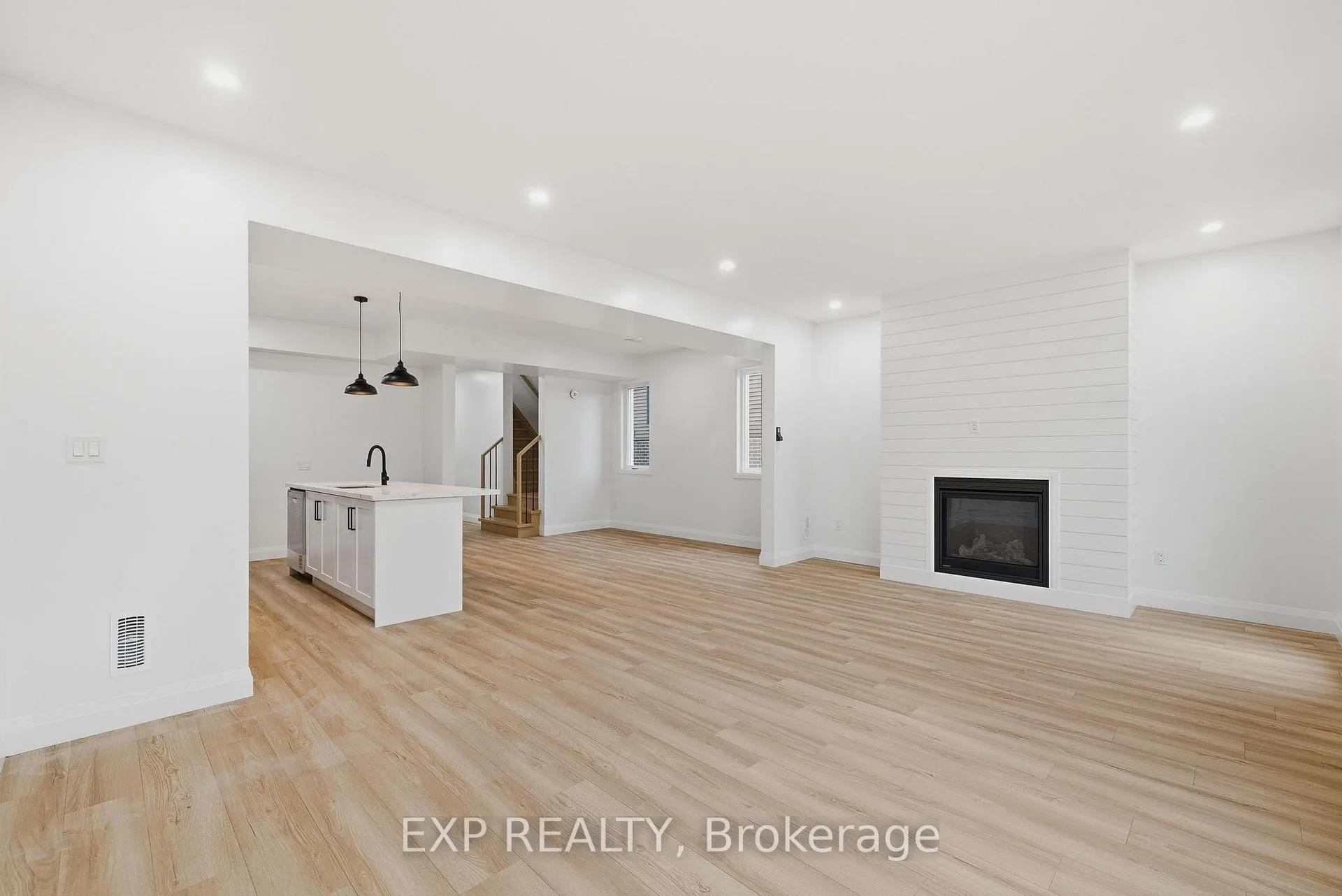 Photo 10 of 135 Pugh Street, Perth East, Milverton — HOMEH