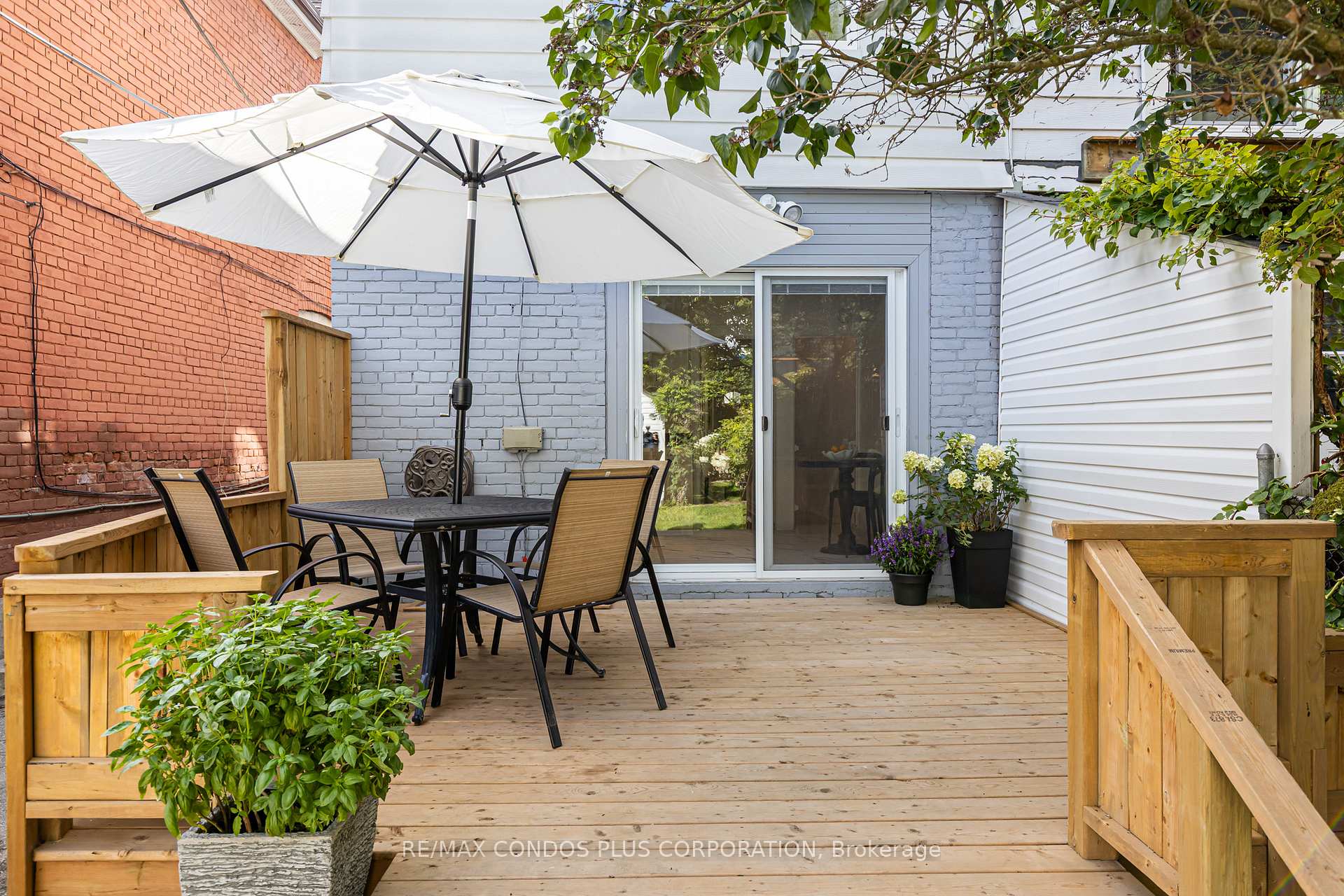 Photo 14 of 54 Robbins Avenue, Toronto, Woodbine Corridor — HOMEH