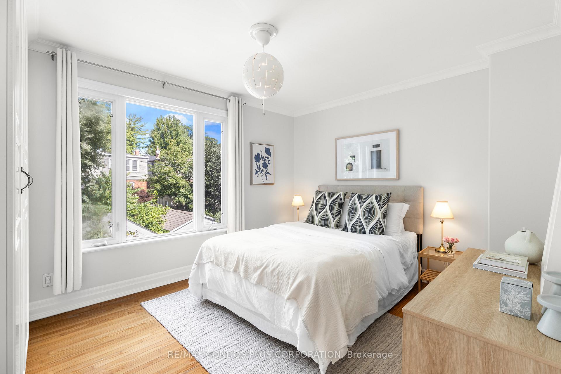 Photo 15 of 54 Robbins Avenue, Toronto, Woodbine Corridor — HOMEH