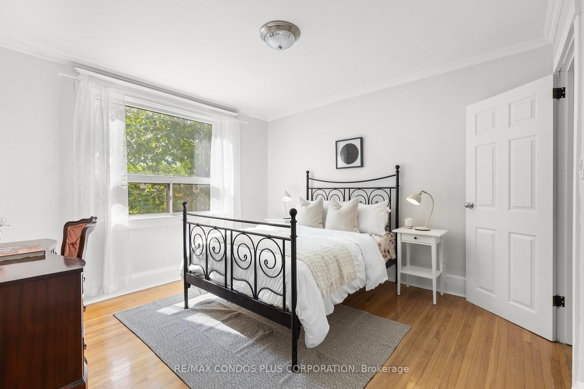 Photo 23 of 54 Robbins Avenue, Toronto, Woodbine Corridor — HOMEH