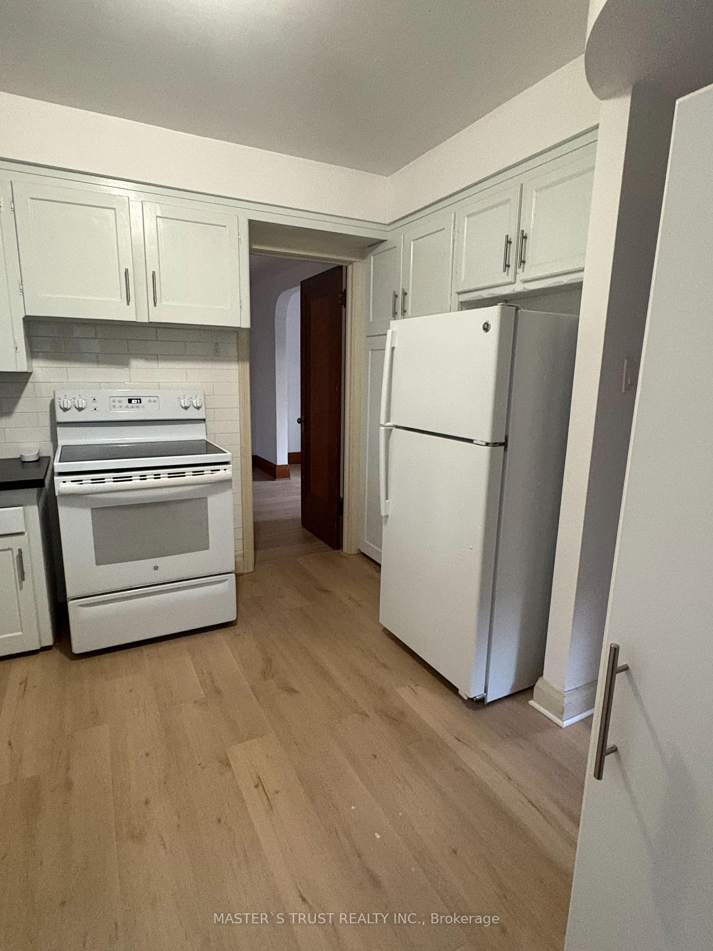Photo 11 of 217 Hanna Road, Toronto, Leaside — HOMEH