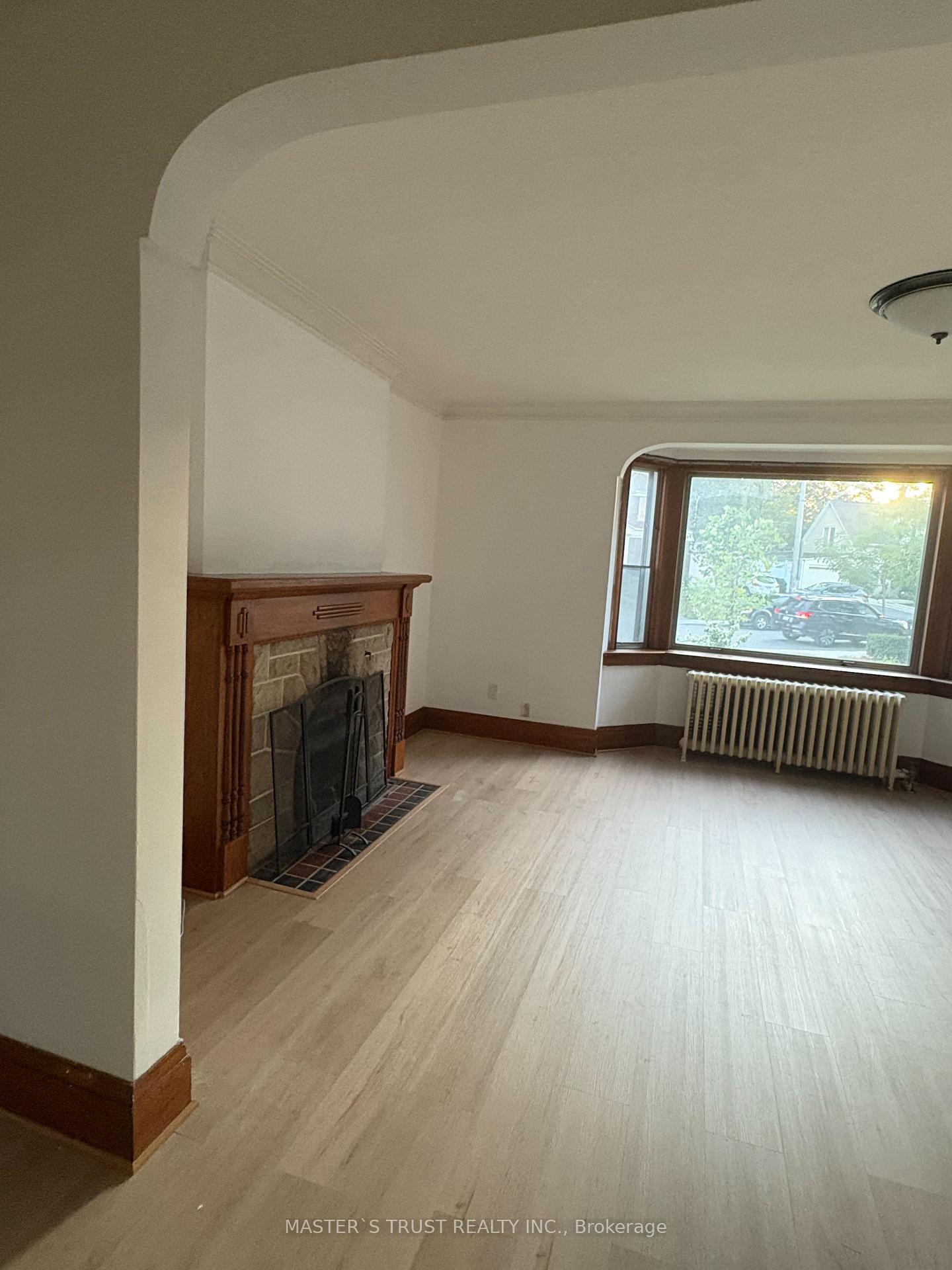 Photo 12 of 217 Hanna Road, Toronto, Leaside — HOMEH